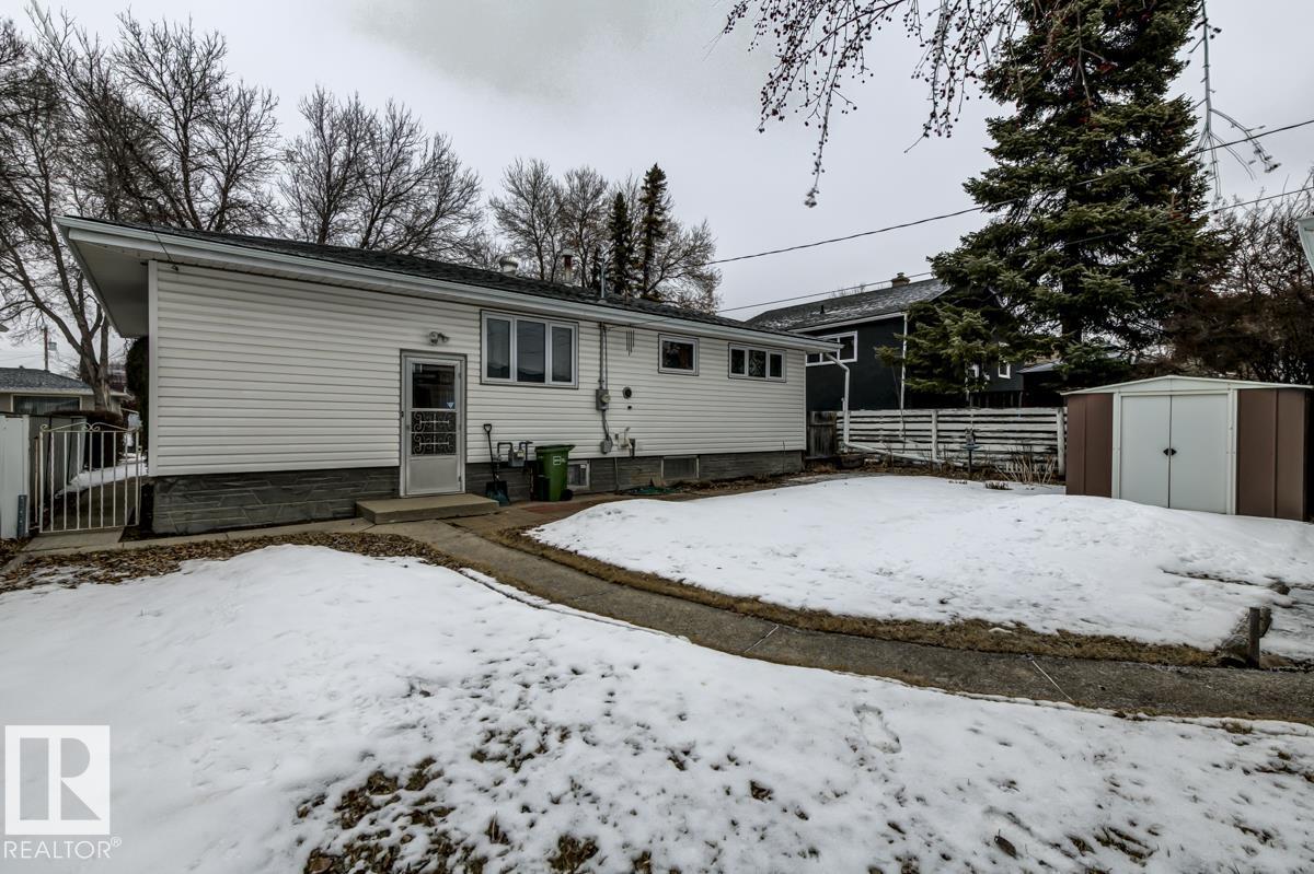 Photo 7 at 4021 117 Avenue NW, Beverly Heights, Edmonton