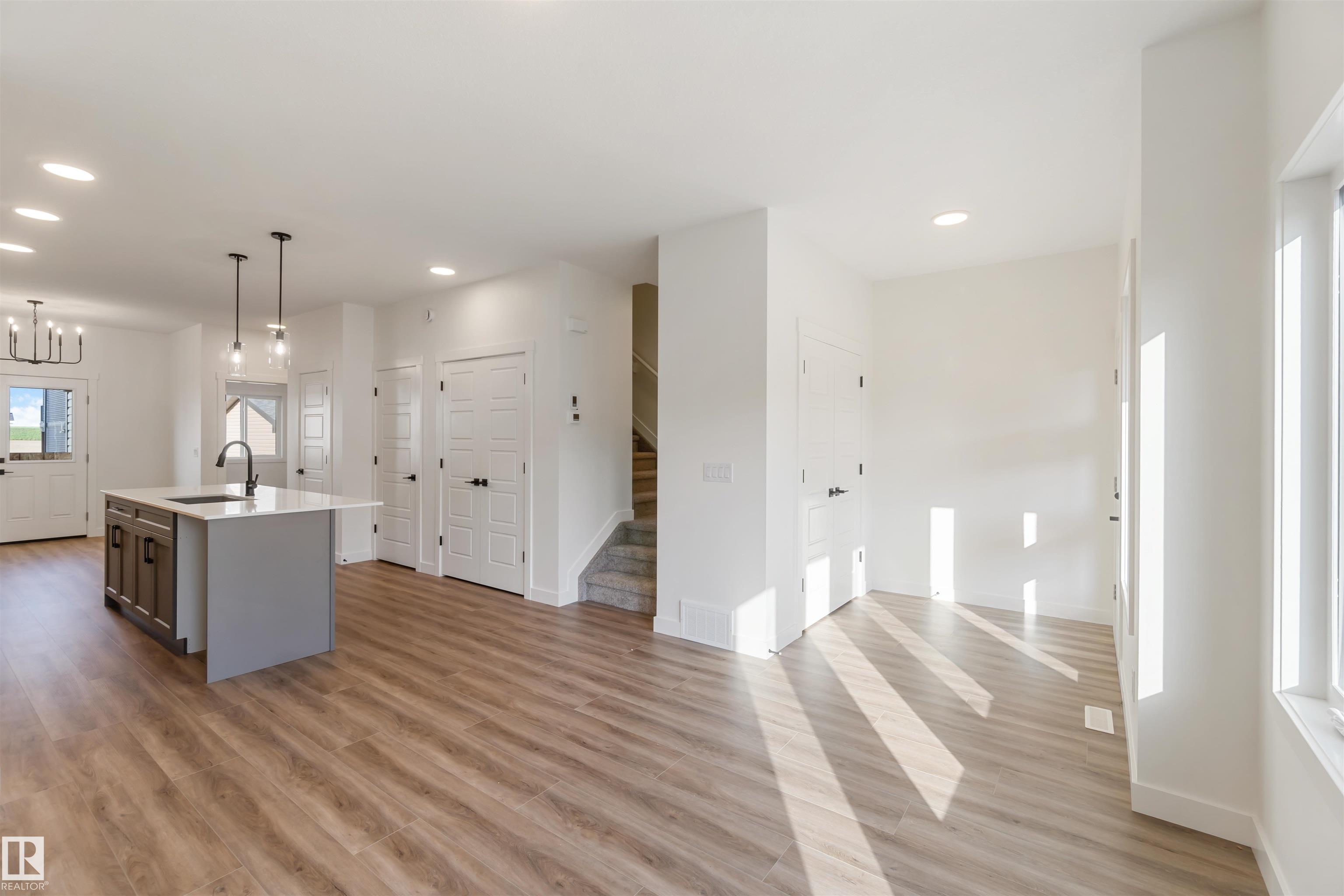 1003 Aster Boulevard NW, Aster, Edmonton