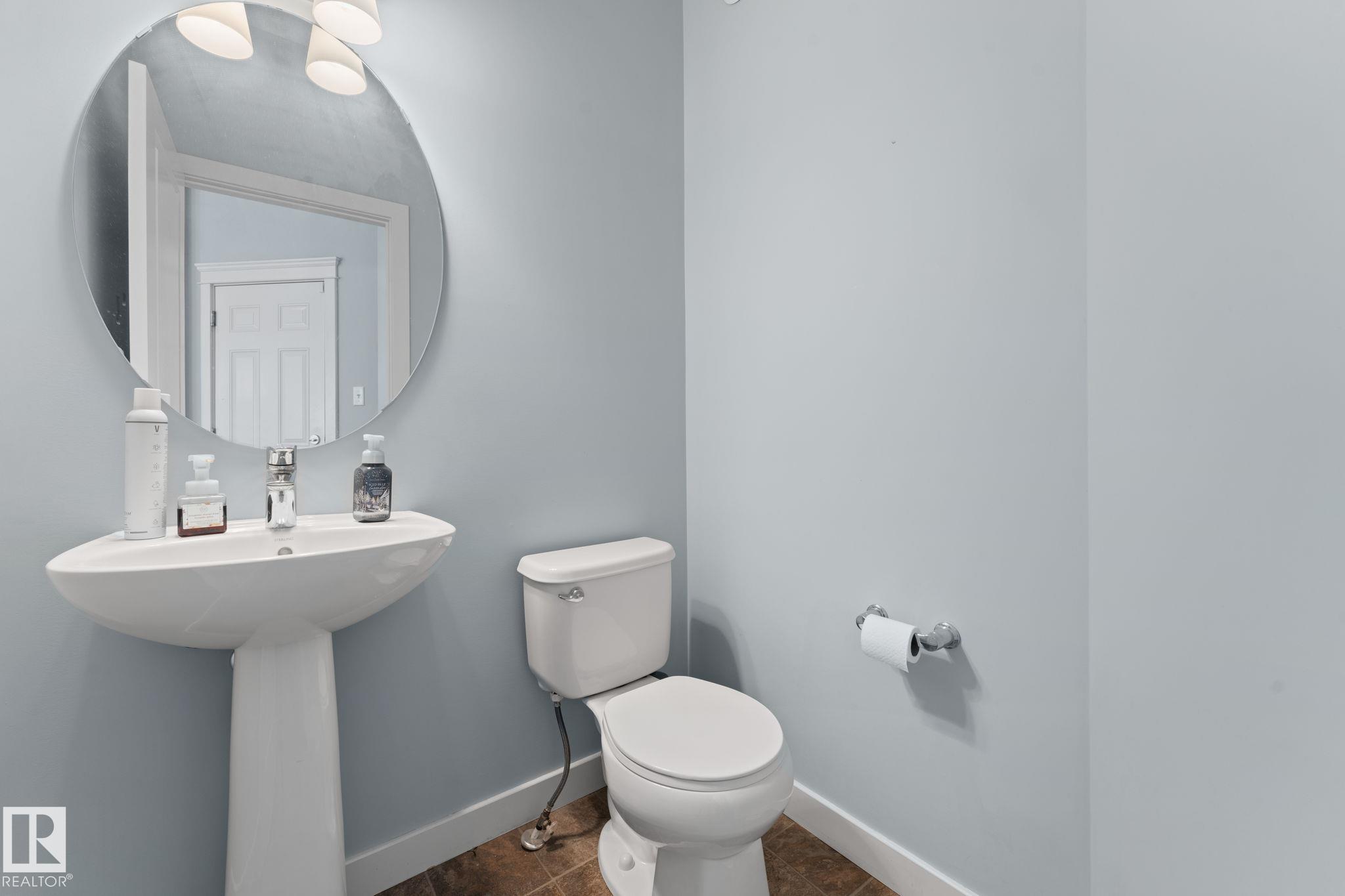 Photo 6 at 43 Meadowview Court, McLaughlin, Spruce Grove