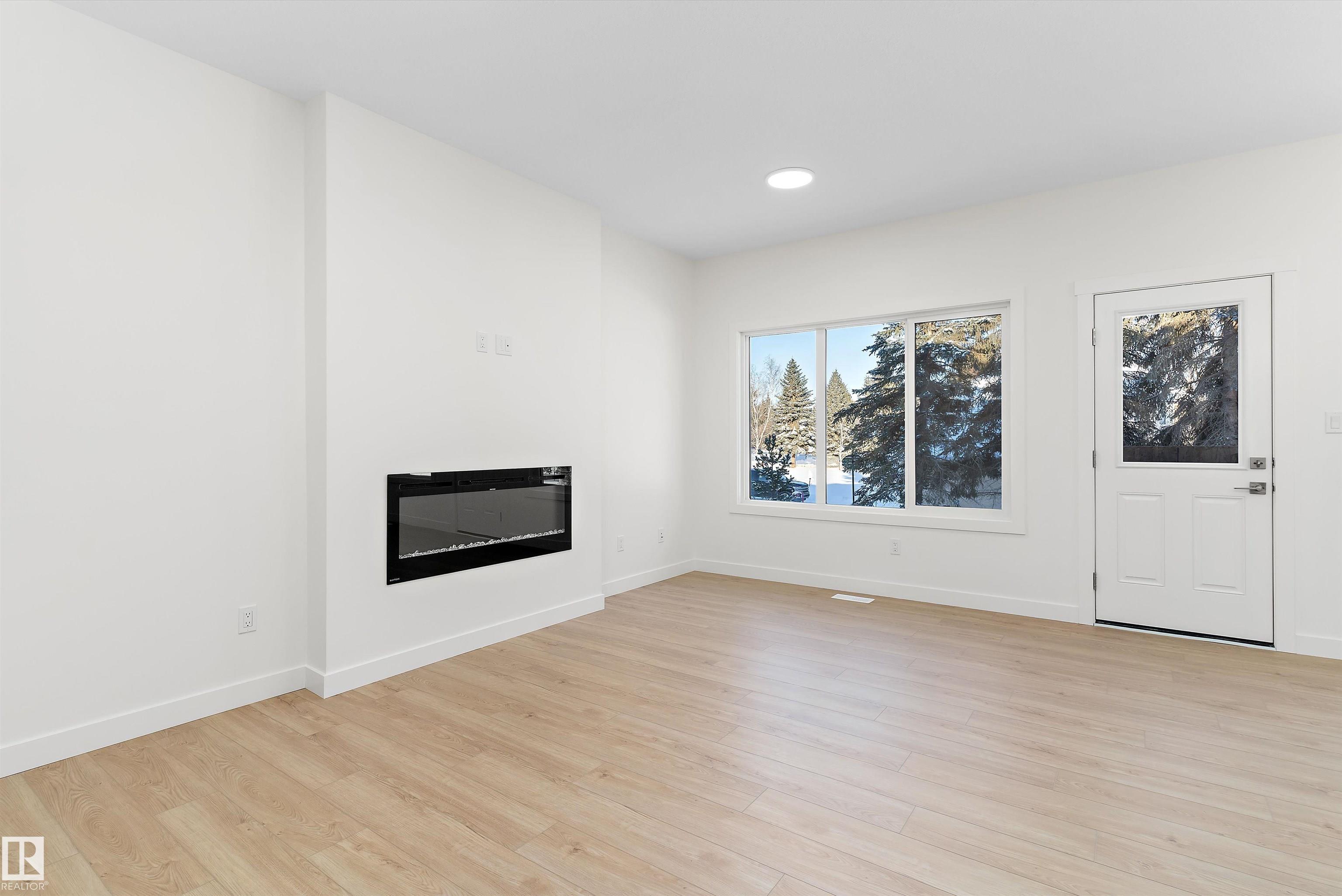 Photo 20 at 4015 207 Street NW, Edgemont, Edmonton