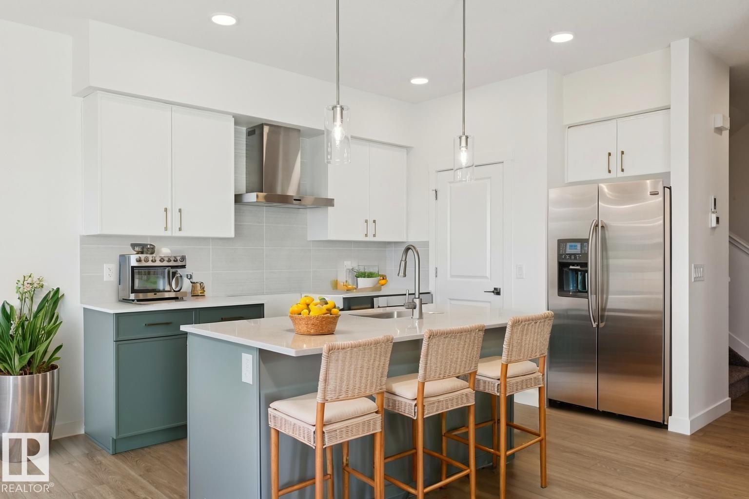 Photo 8 at 4015 207 Street NW, Edgemont, Edmonton