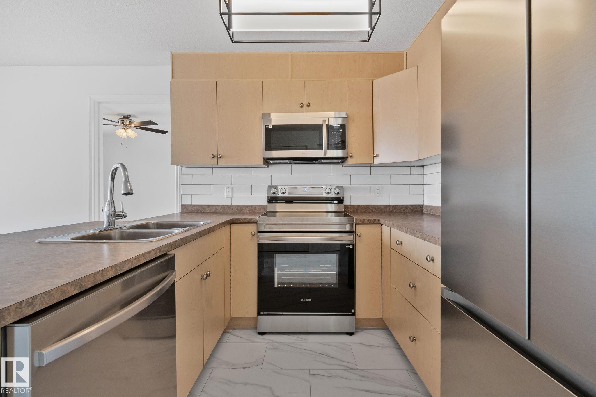 Photo 11 at 105 - 4309 33 Street, South Business Park, Stony Plain