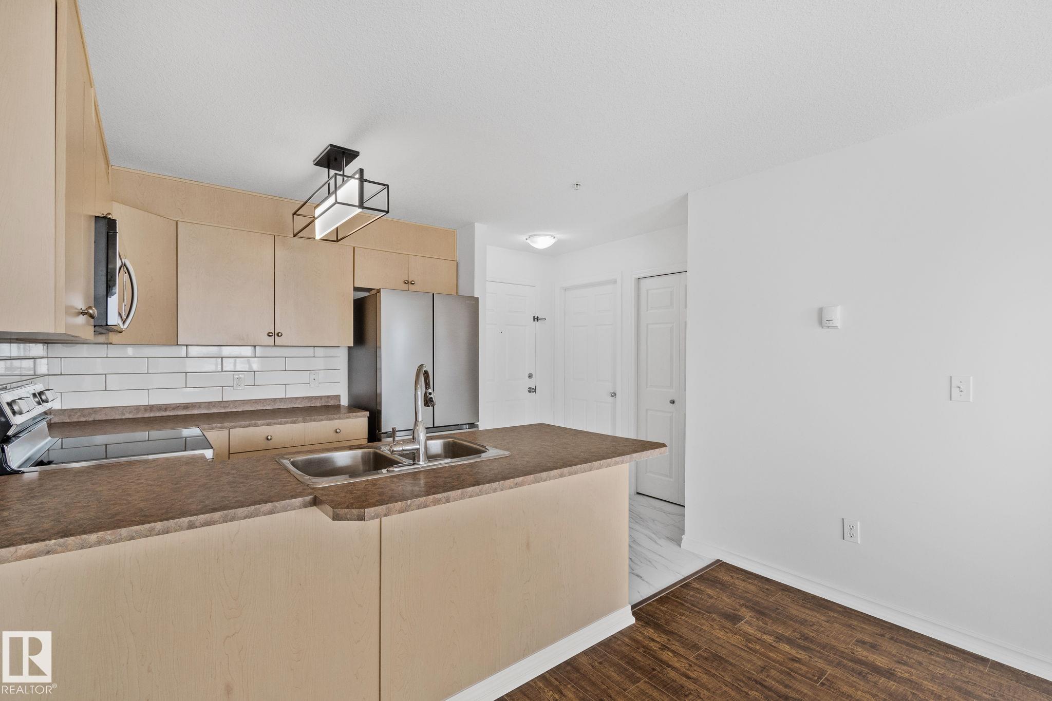 Photo 14 at 105 - 4309 33 Street, South Business Park, Stony Plain