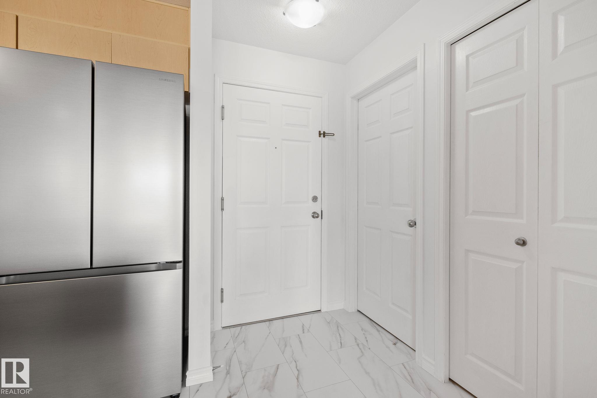 105 - 4309 33 Street, South Business Park, Stony Plain