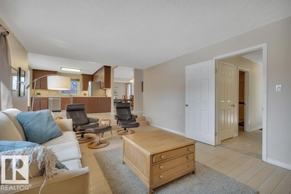 Photo 20 at 158 Rhatigan Road E NW, Rhatigan Ridge, Edmonton