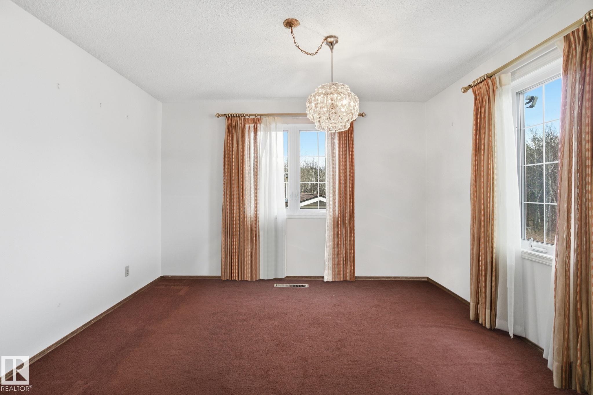 Photo 10 at 51357 Rge Road 231, Phoa Subdivision, Rural Strathcona County