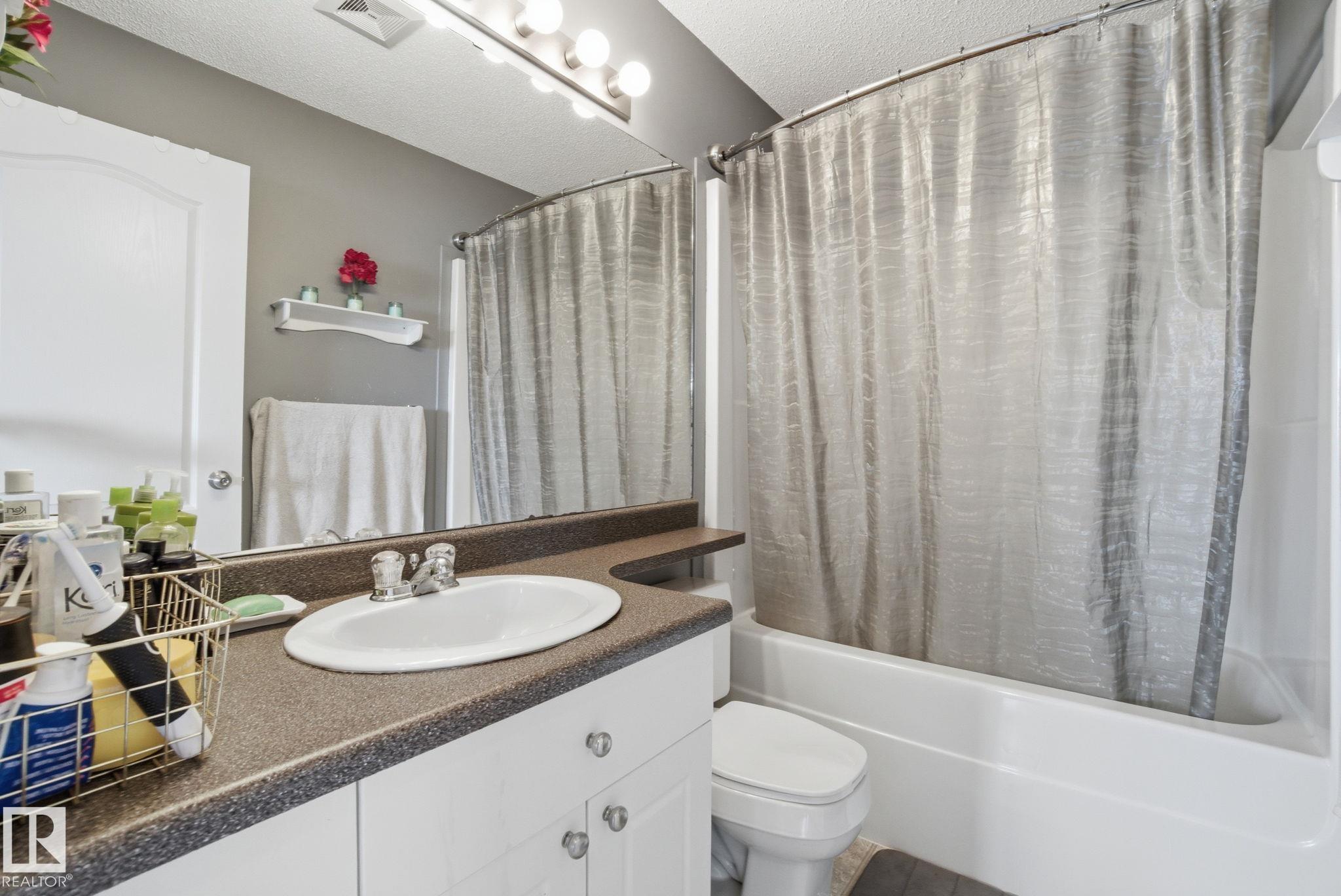 Photo 23 at 15736 141 Street NW, Carlton, Edmonton