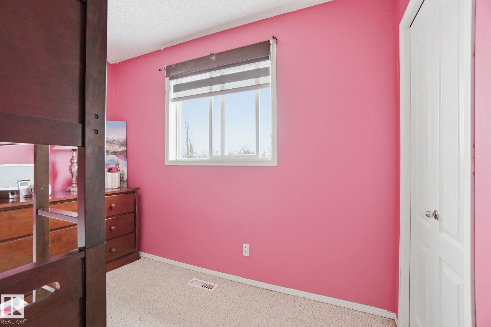 Photo 27 at 15736 141 Street NW, Carlton, Edmonton