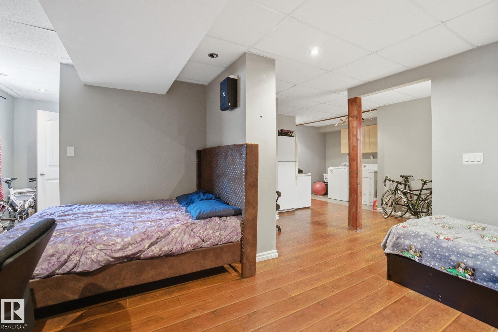 Photo 33 at 15736 141 Street NW, Carlton, Edmonton