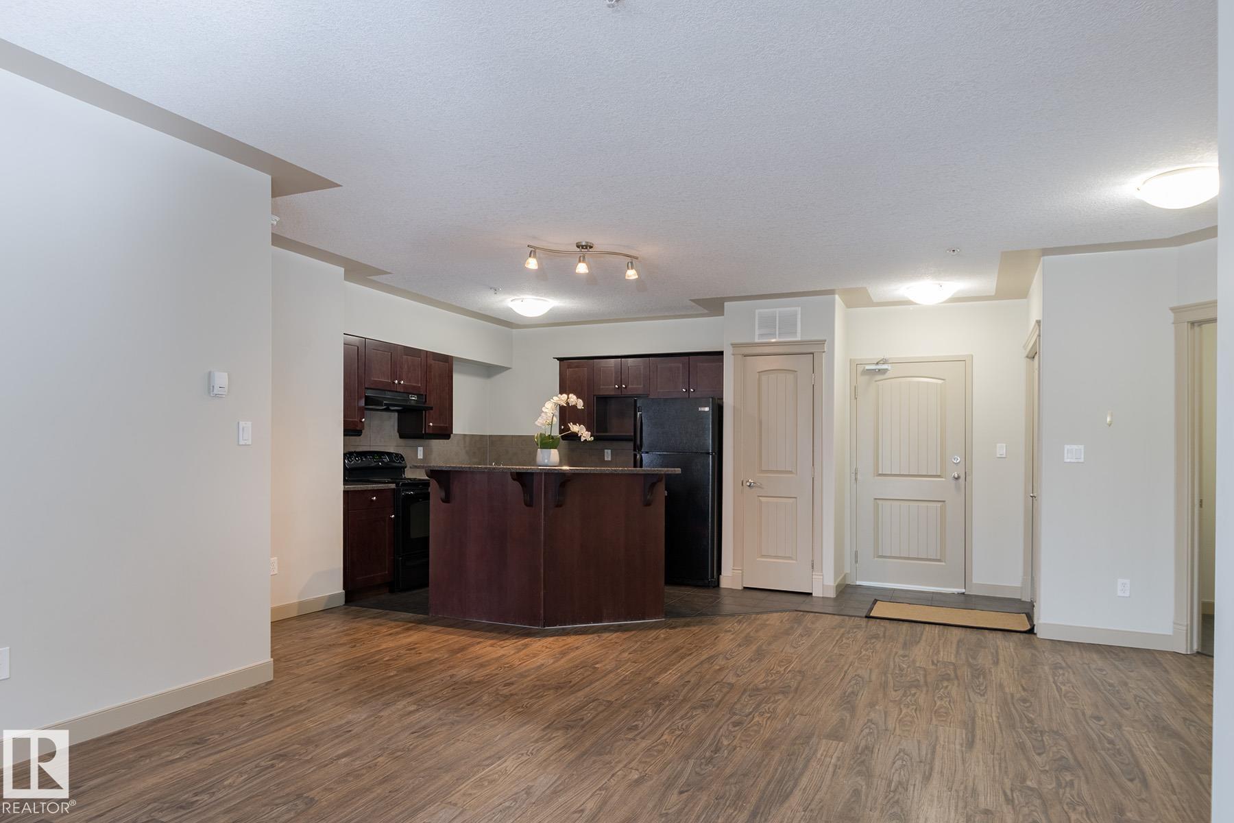 Photo 2 at 102 - 4415 48 Street, Alexandra Park, Leduc
