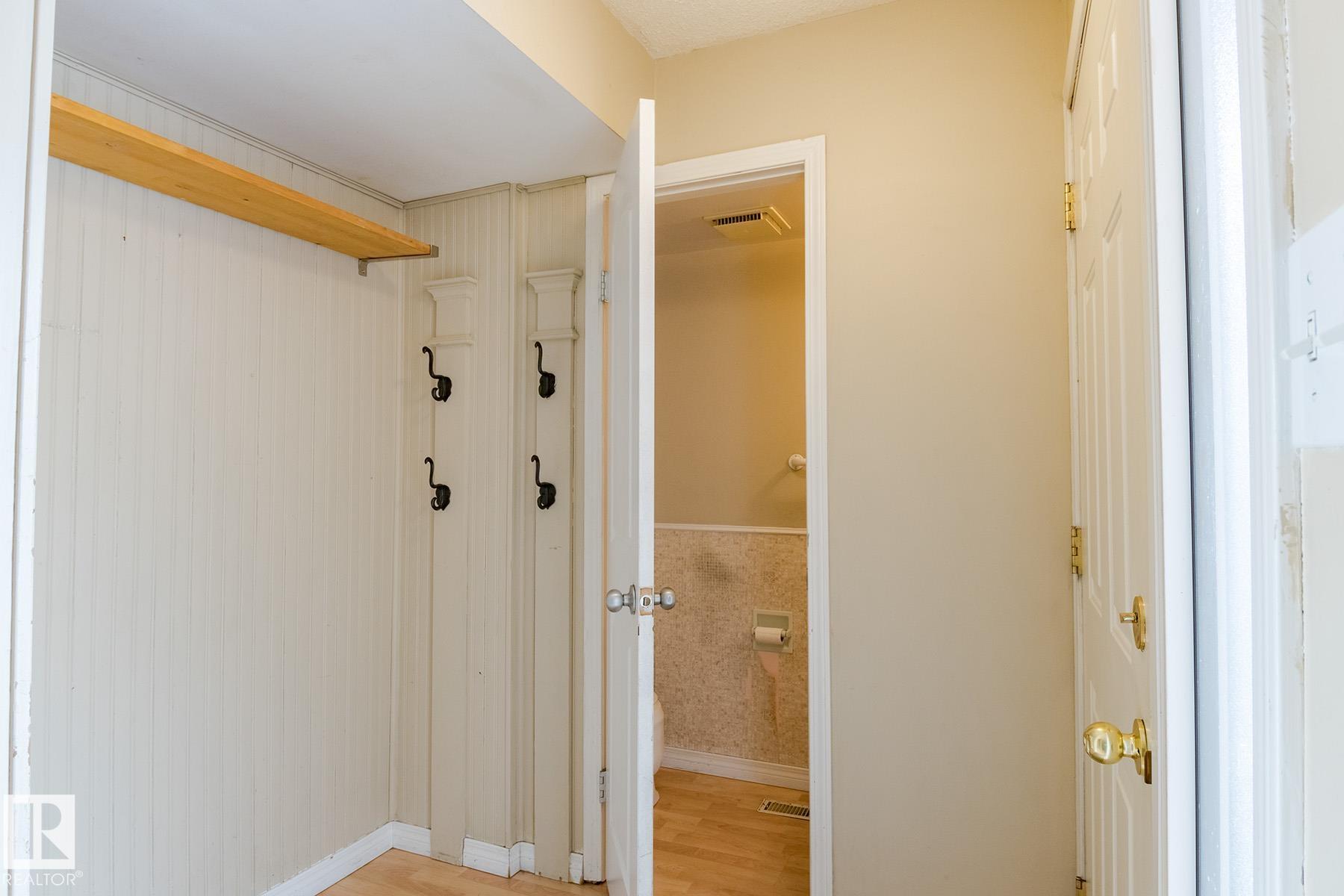 Photo 31 at 6096 Mill Woods Road S NW, Meyokumin, Edmonton