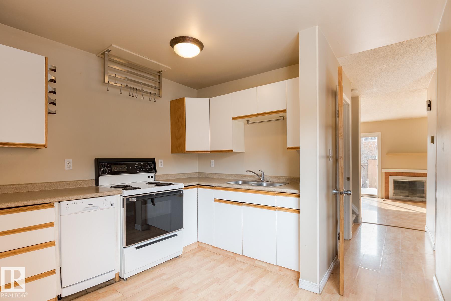 Photo 6 at 6096 Mill Woods Road S NW, Meyokumin, Edmonton