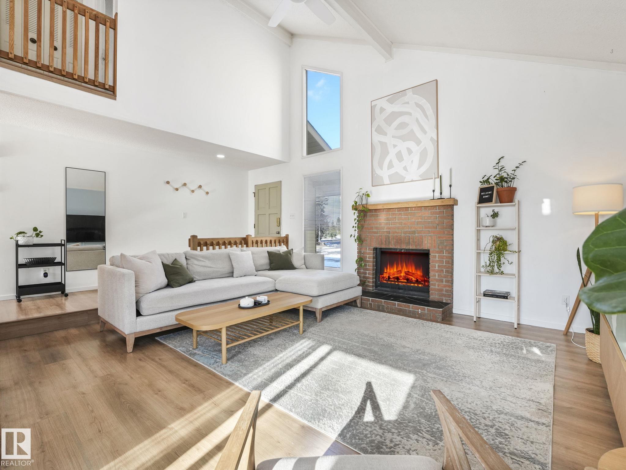 Photo 10 at 12219 25 Avenue NW, Blue Quill Estates, Edmonton