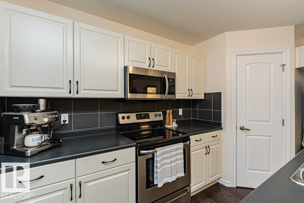 Photo 16 at 2828 21 Avenue NW, Laurel, Edmonton