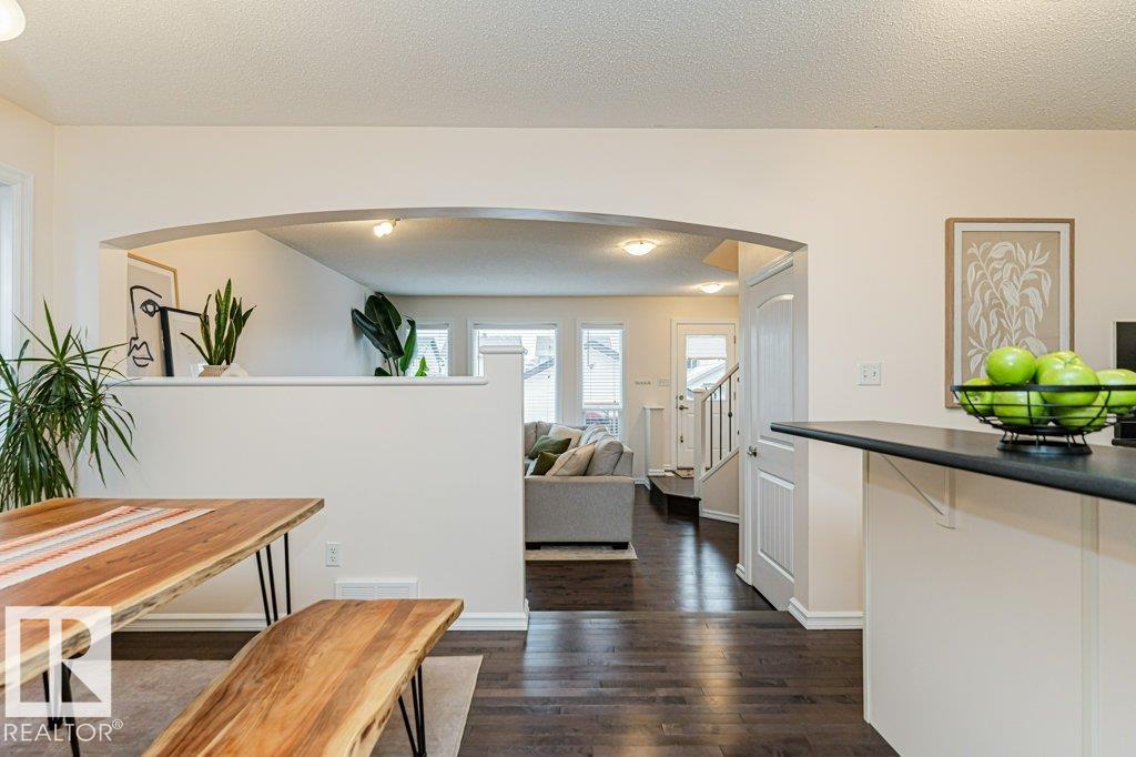 Photo 18 at 2828 21 Avenue NW, Laurel, Edmonton