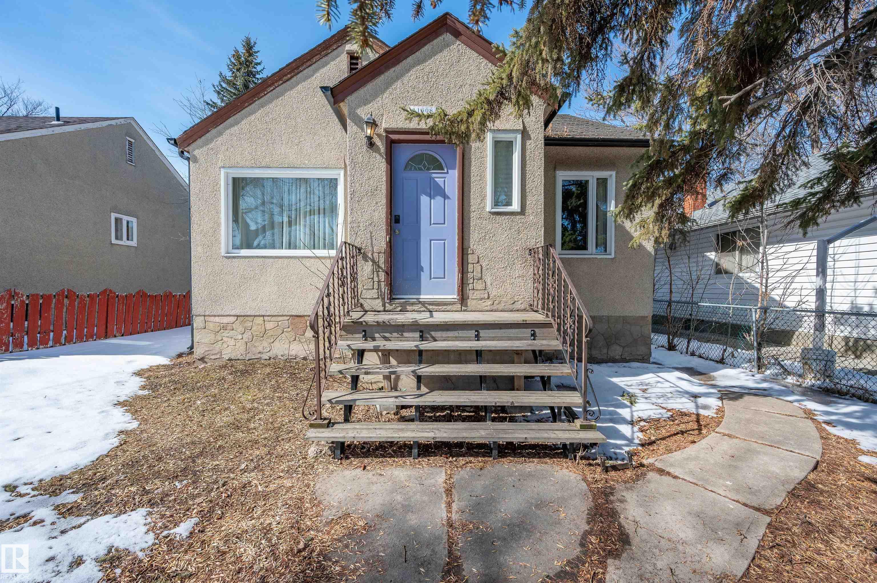 11608 91 Street NW, Alberta Avenue, Edmonton