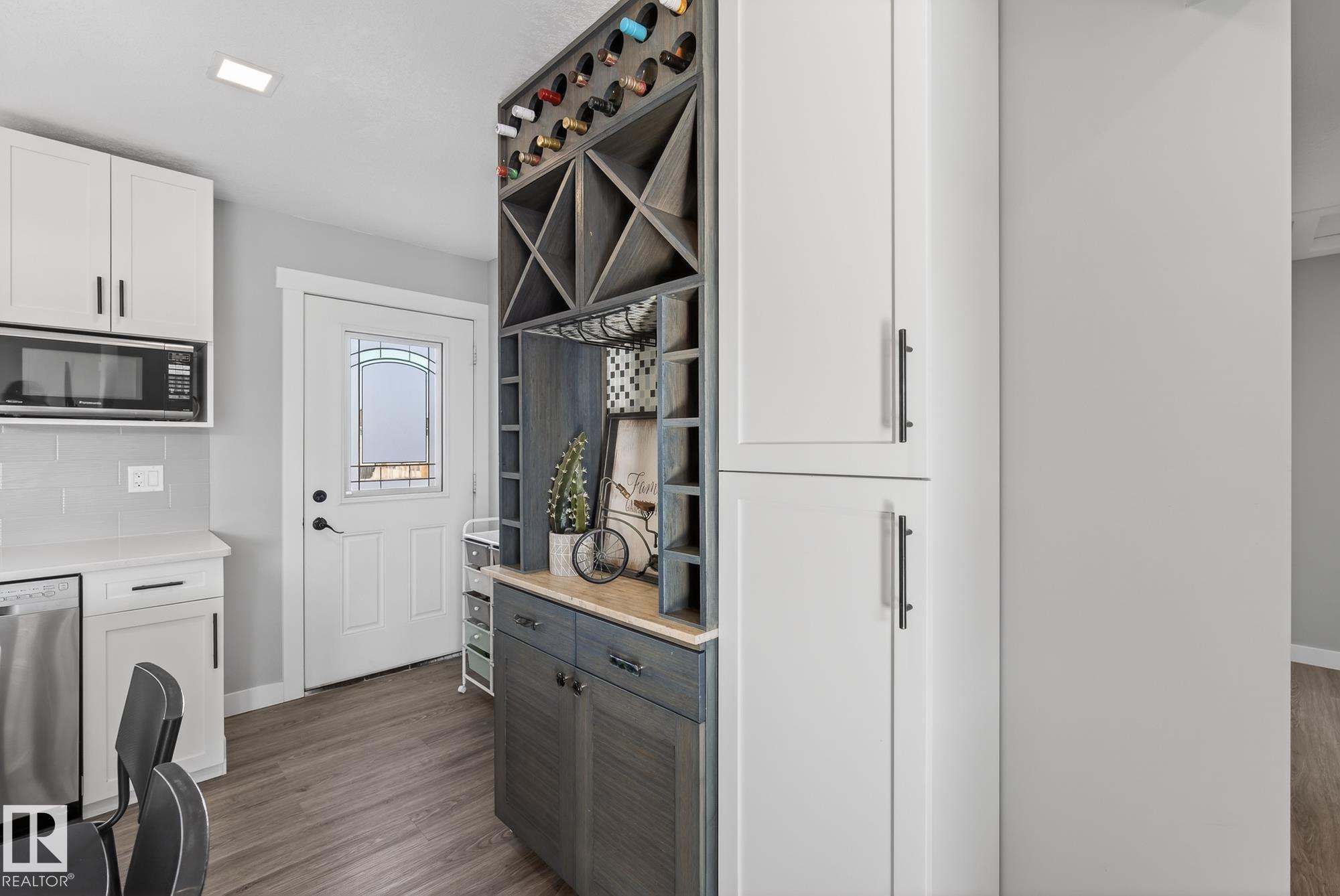 Photo 16 at 6034 105 Street NW, Pleasantview, Edmonton