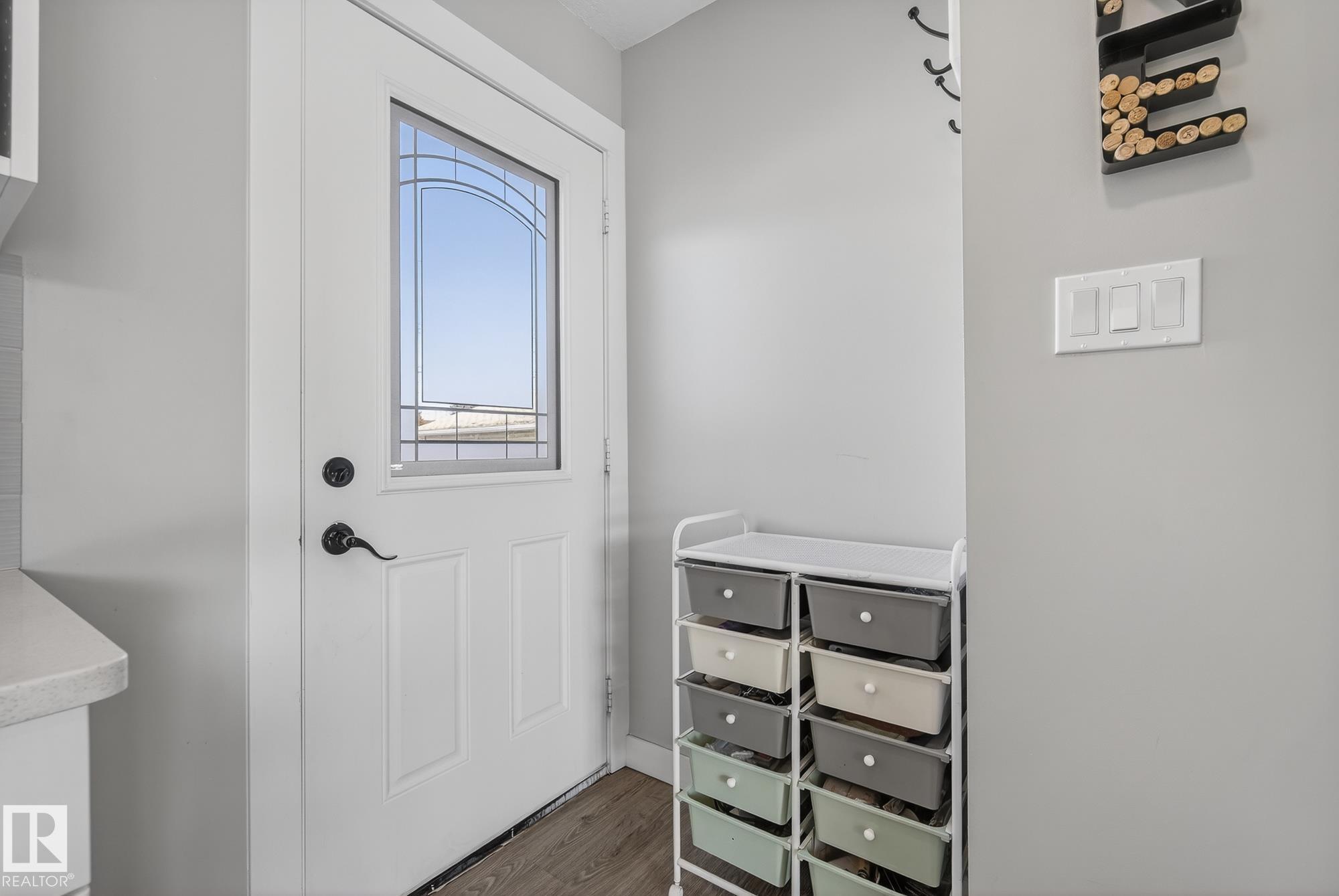 Photo 18 at 6034 105 Street NW, Pleasantview, Edmonton