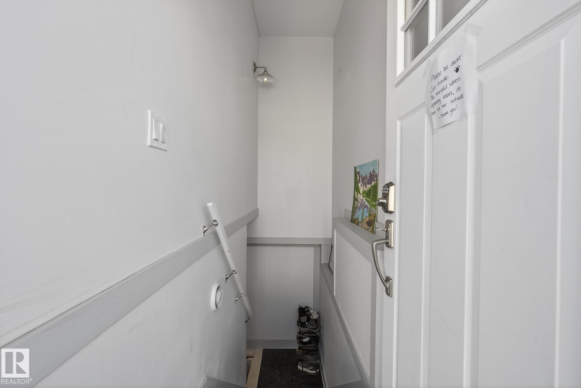 Photo 27 at 6034 105 Street NW, Pleasantview, Edmonton