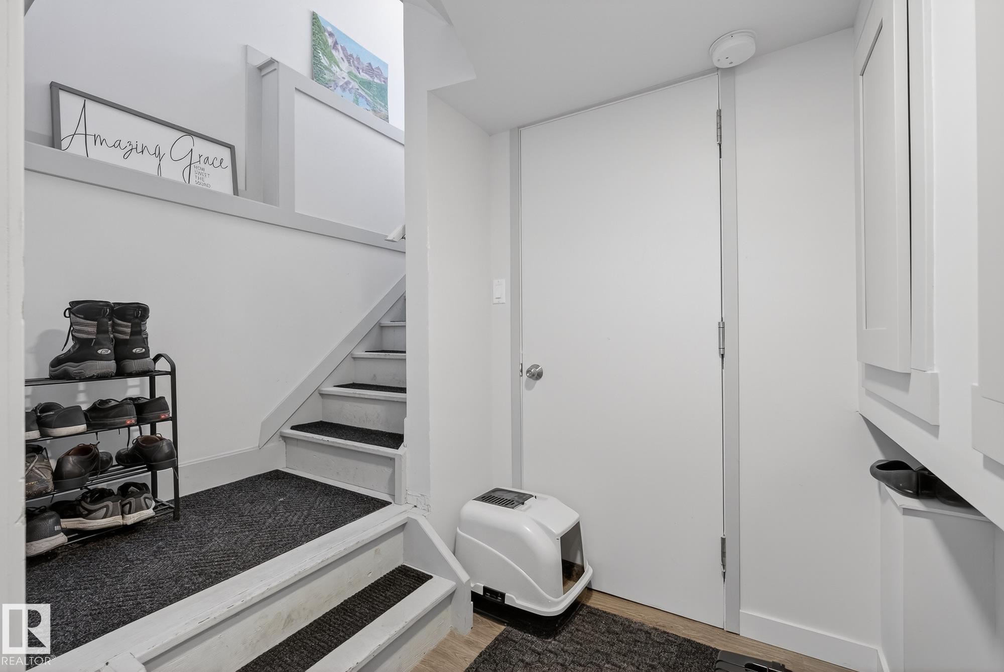 Photo 28 at 6034 105 Street NW, Pleasantview, Edmonton