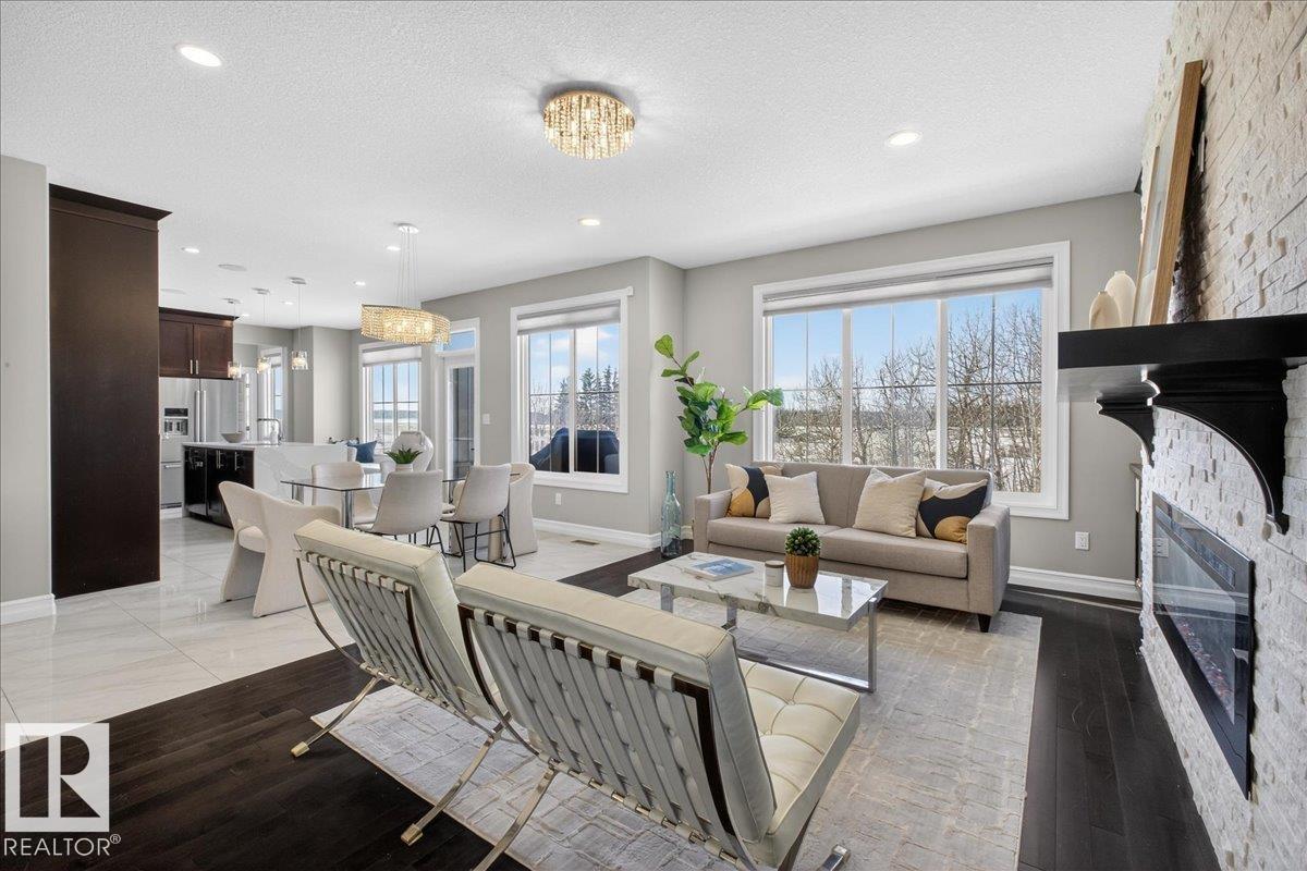 Photo 12 at 1380 Graydon Hill Way SW, Graydon Hill, Edmonton