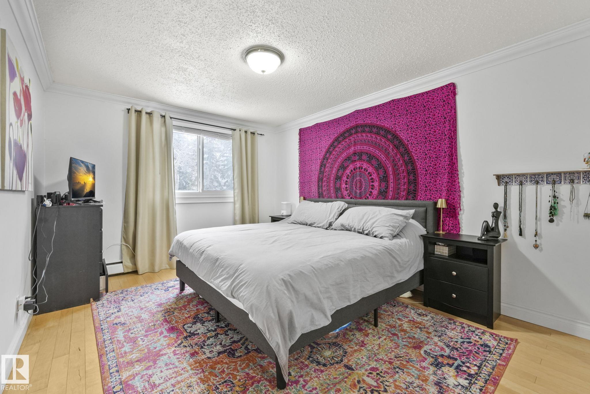 Photo 11 at 303 - 10165 113 Street NW, Wîhkwêntôwin, Edmonton