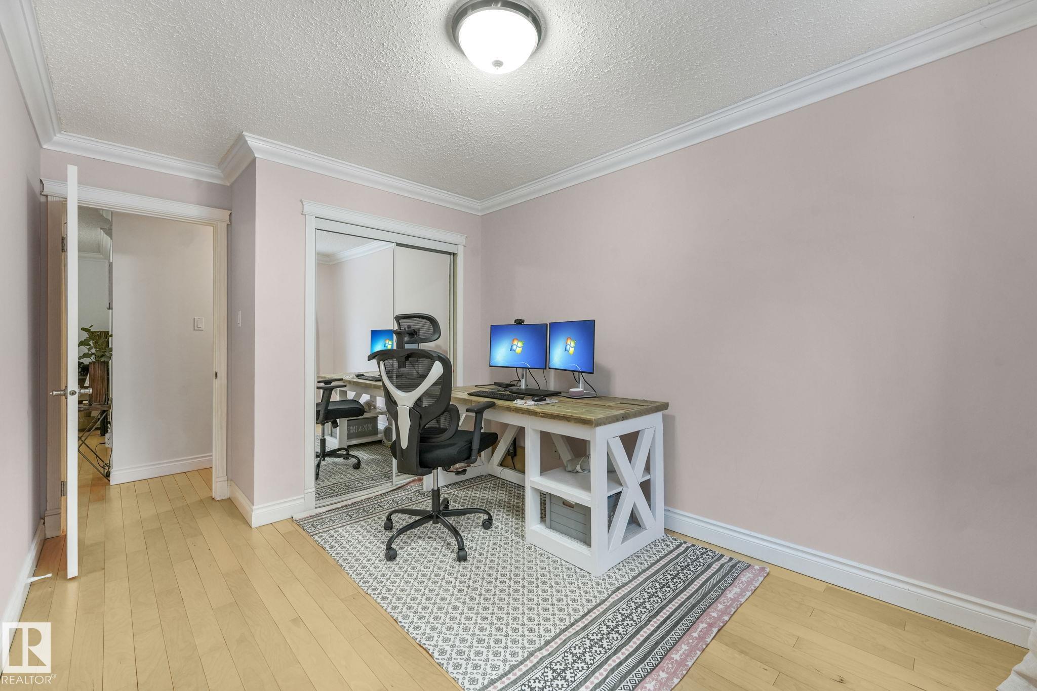 Photo 14 at 303 - 10165 113 Street NW, Wîhkwêntôwin, Edmonton