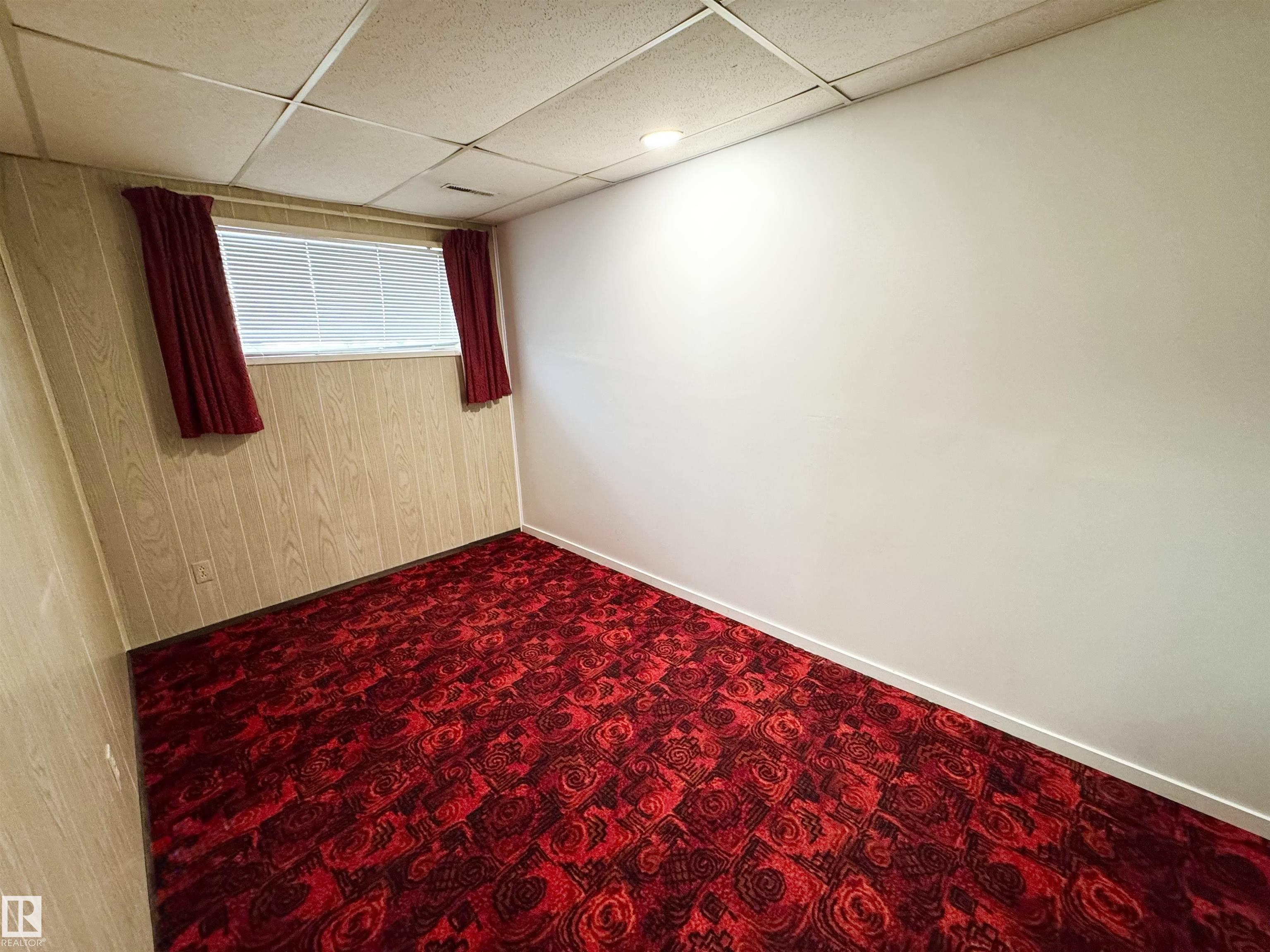 Photo 17 at 8507 35 Avenue NW, Richfield, Edmonton