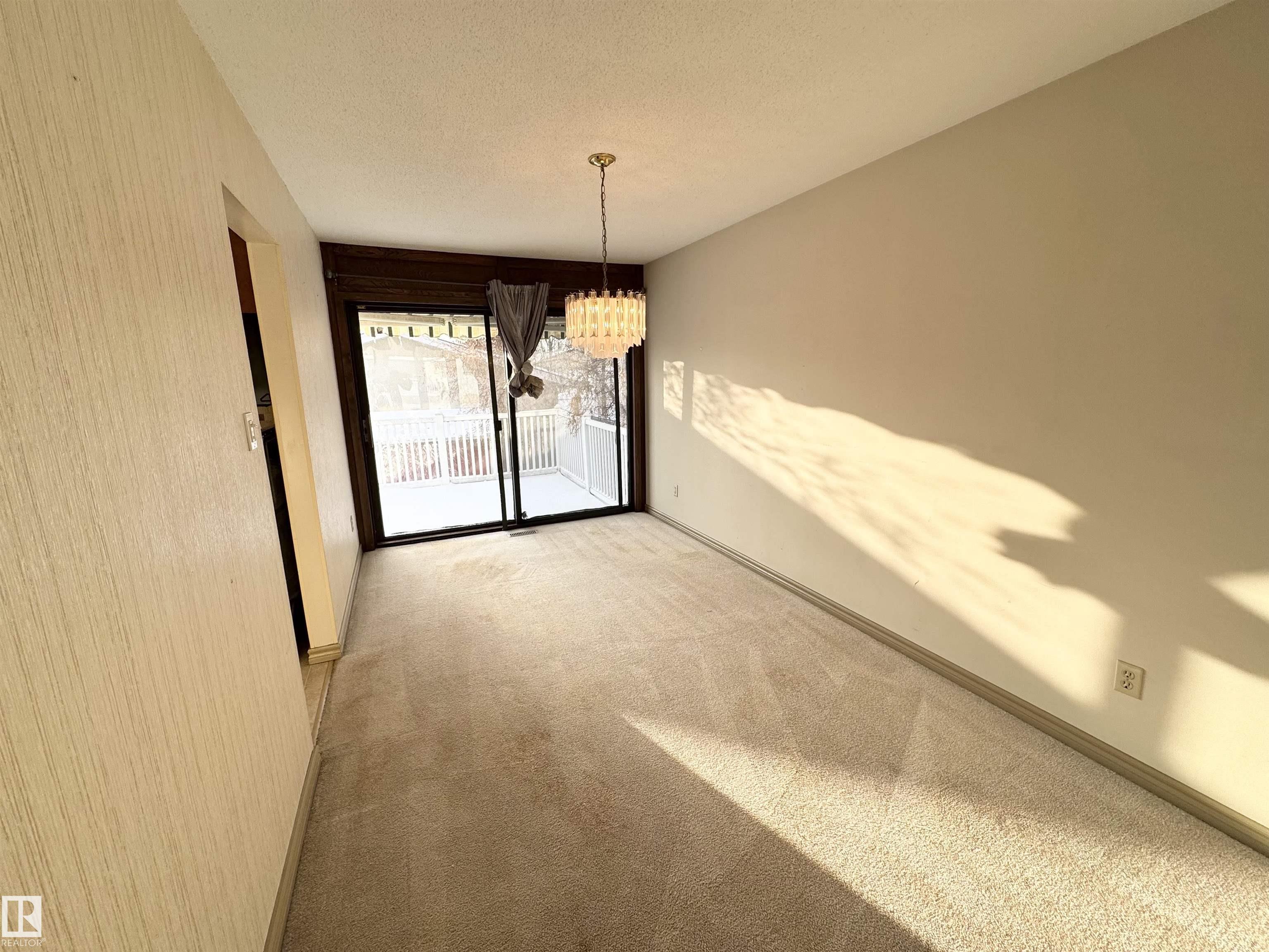 Photo 6 at 8507 35 Avenue NW, Richfield, Edmonton