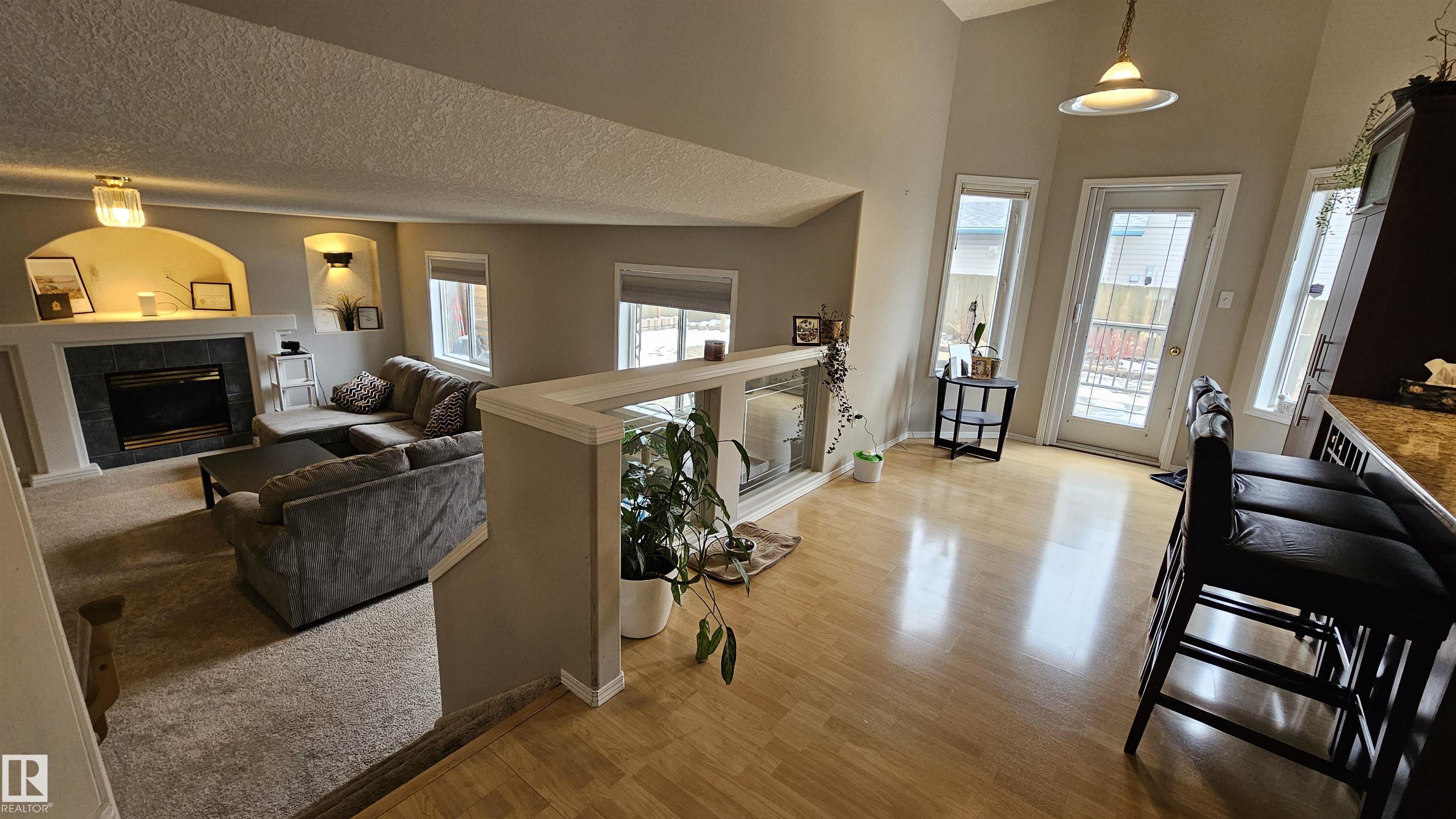 Photo 11 at 128 Chancery point(e), Charlton Heights, Sherwood Park