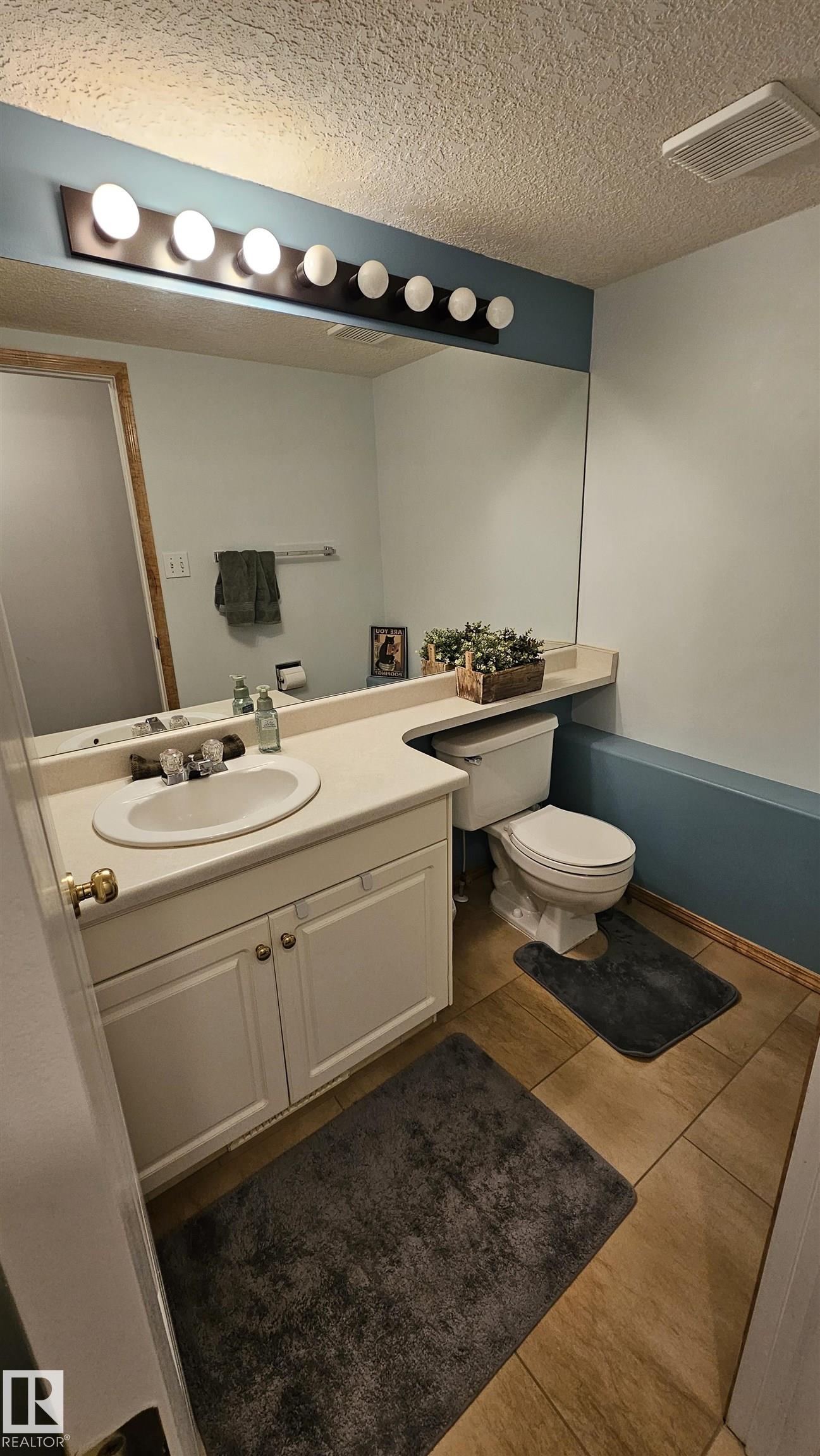 Photo 27 at 128 Chancery point(e), Charlton Heights, Sherwood Park