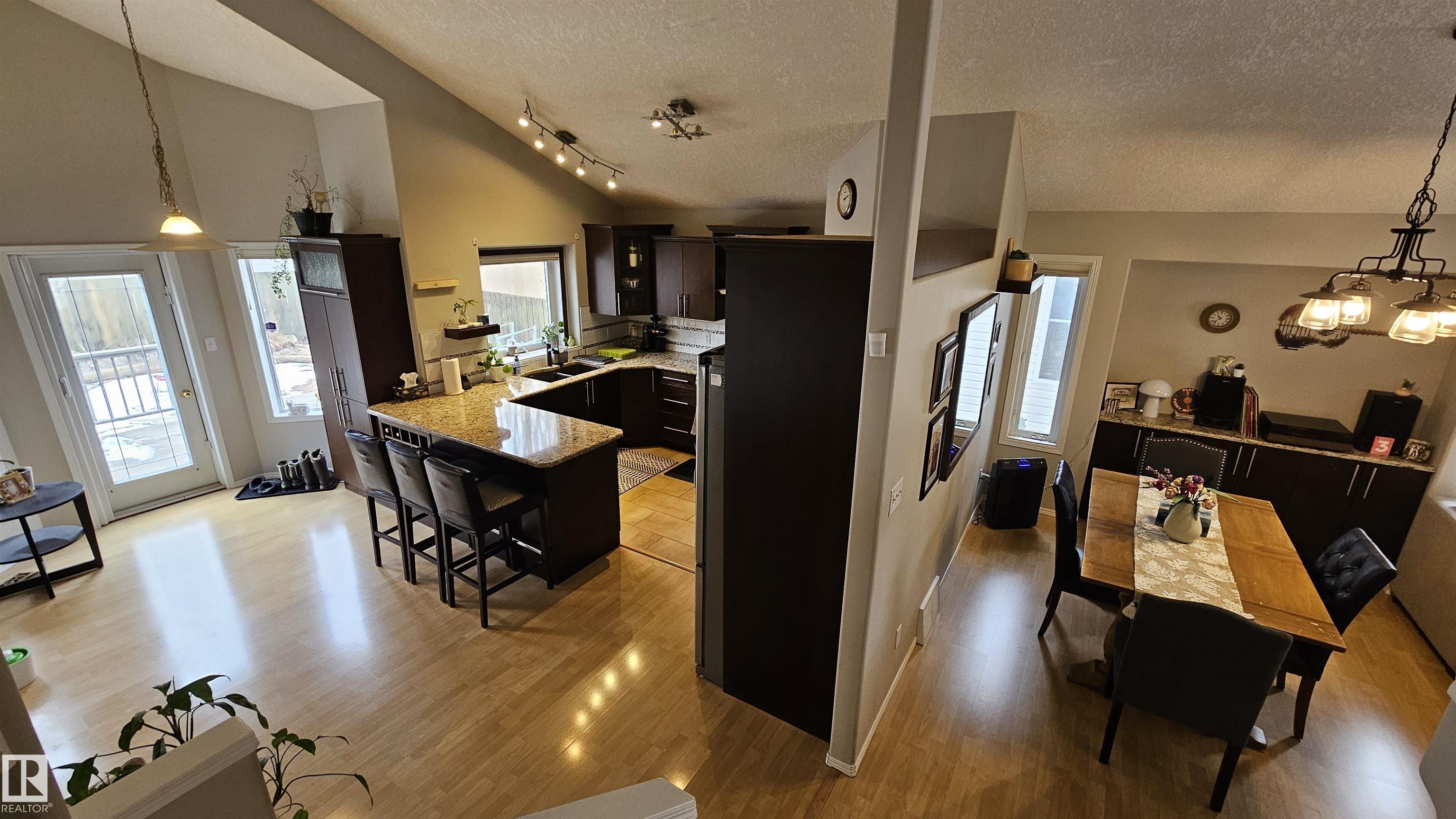 Photo 7 at 128 Chancery point(e), Charlton Heights, Sherwood Park