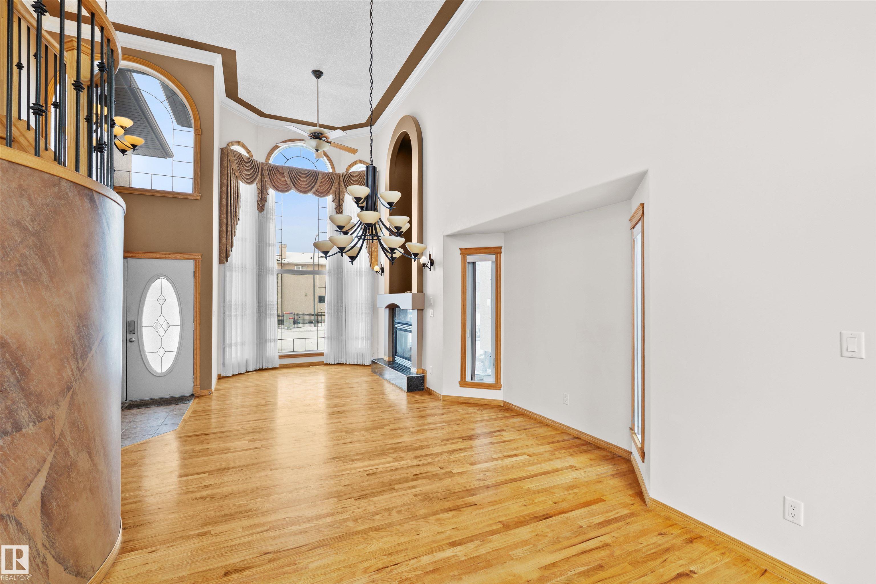 Photo 7 at 15907 91 Street NW, Eaux Claires, Edmonton