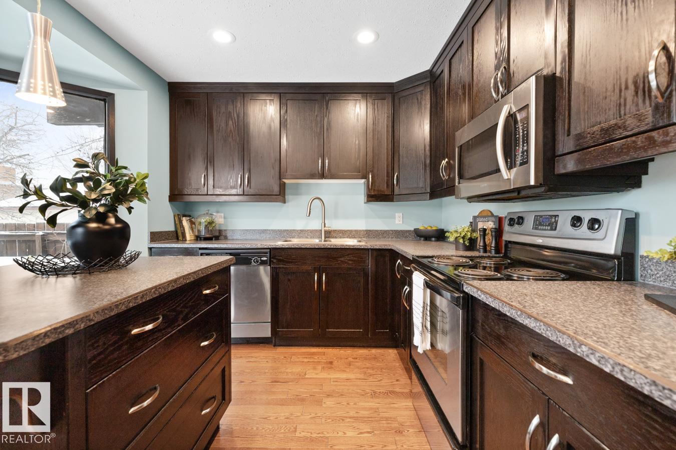 Photo 12 at 3910 39 Street, South Park, Leduc