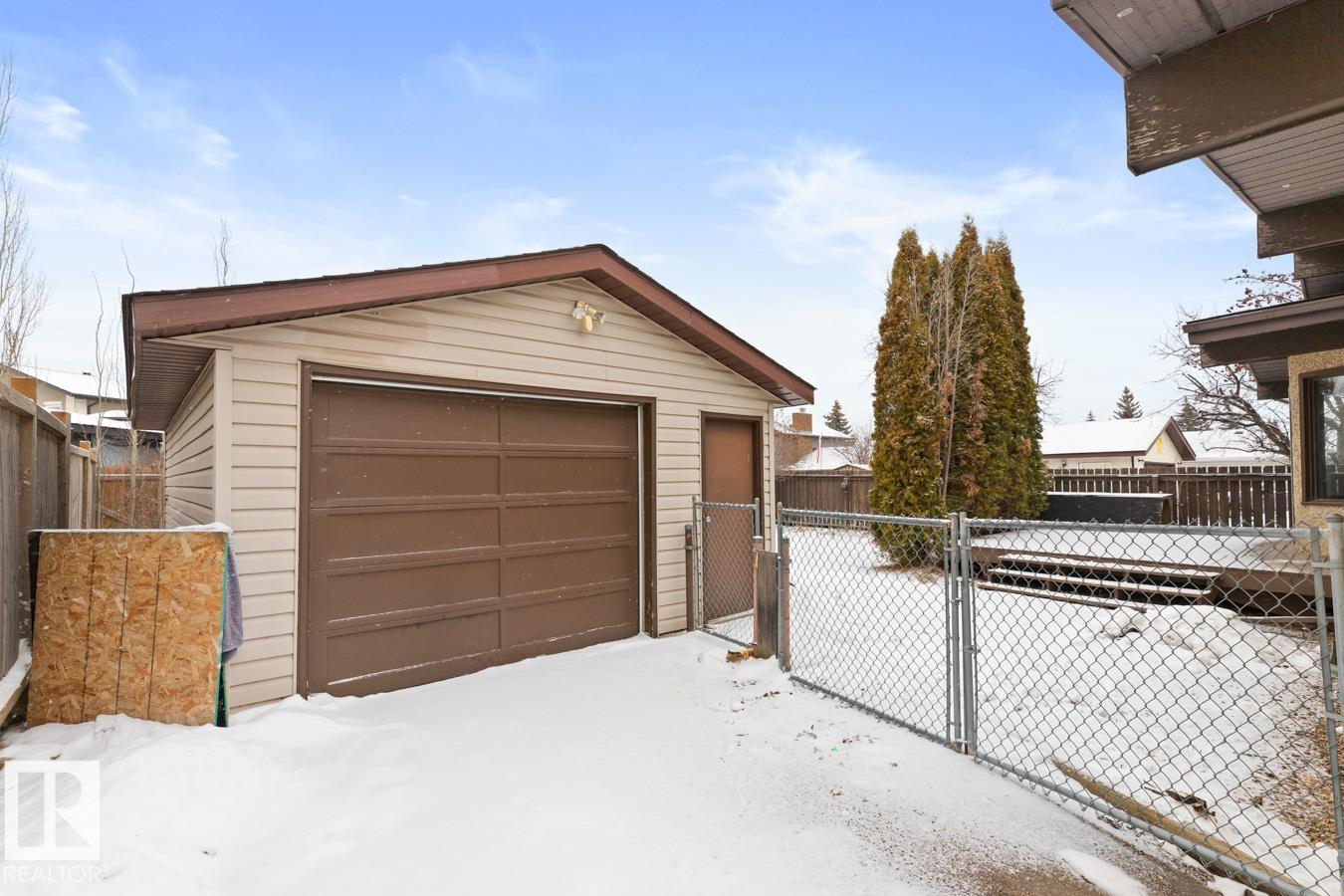 Photo 41 at 3910 39 Street, South Park, Leduc