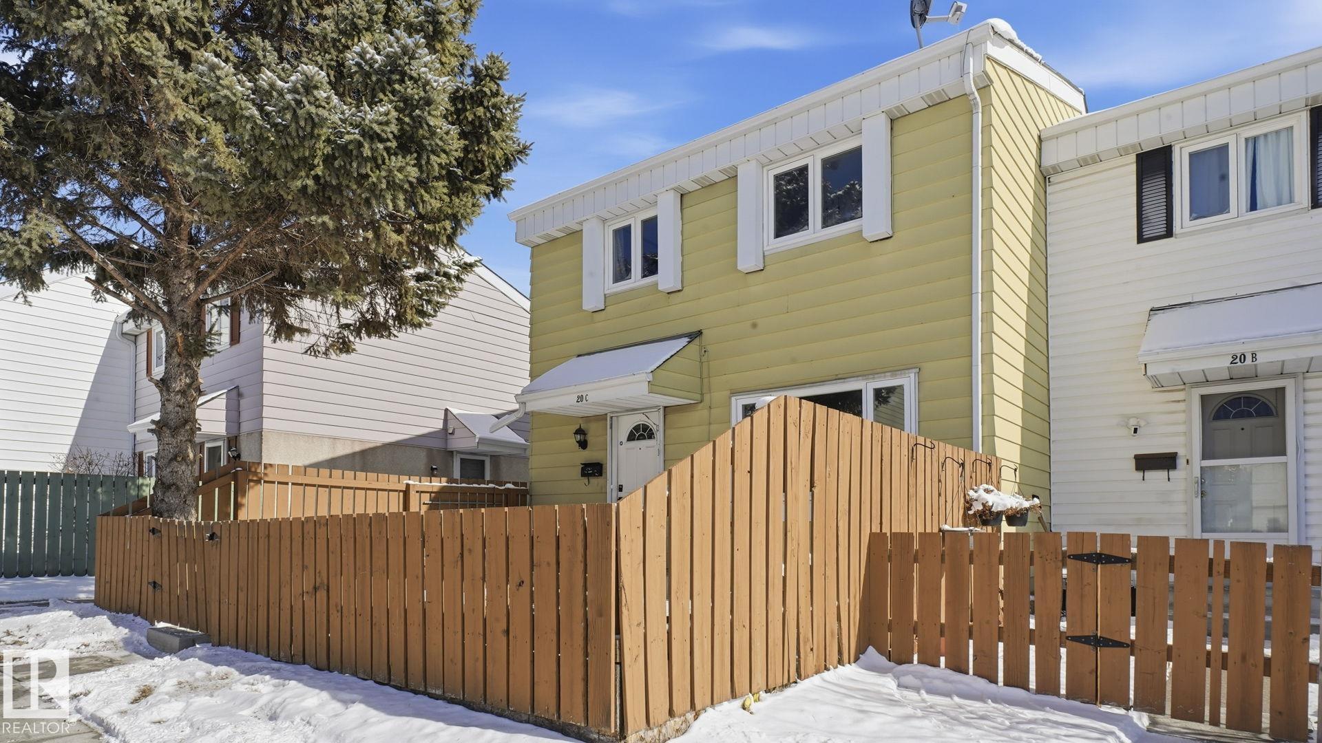 20C Callingwood Court NW, Callingwood North, Edmonton