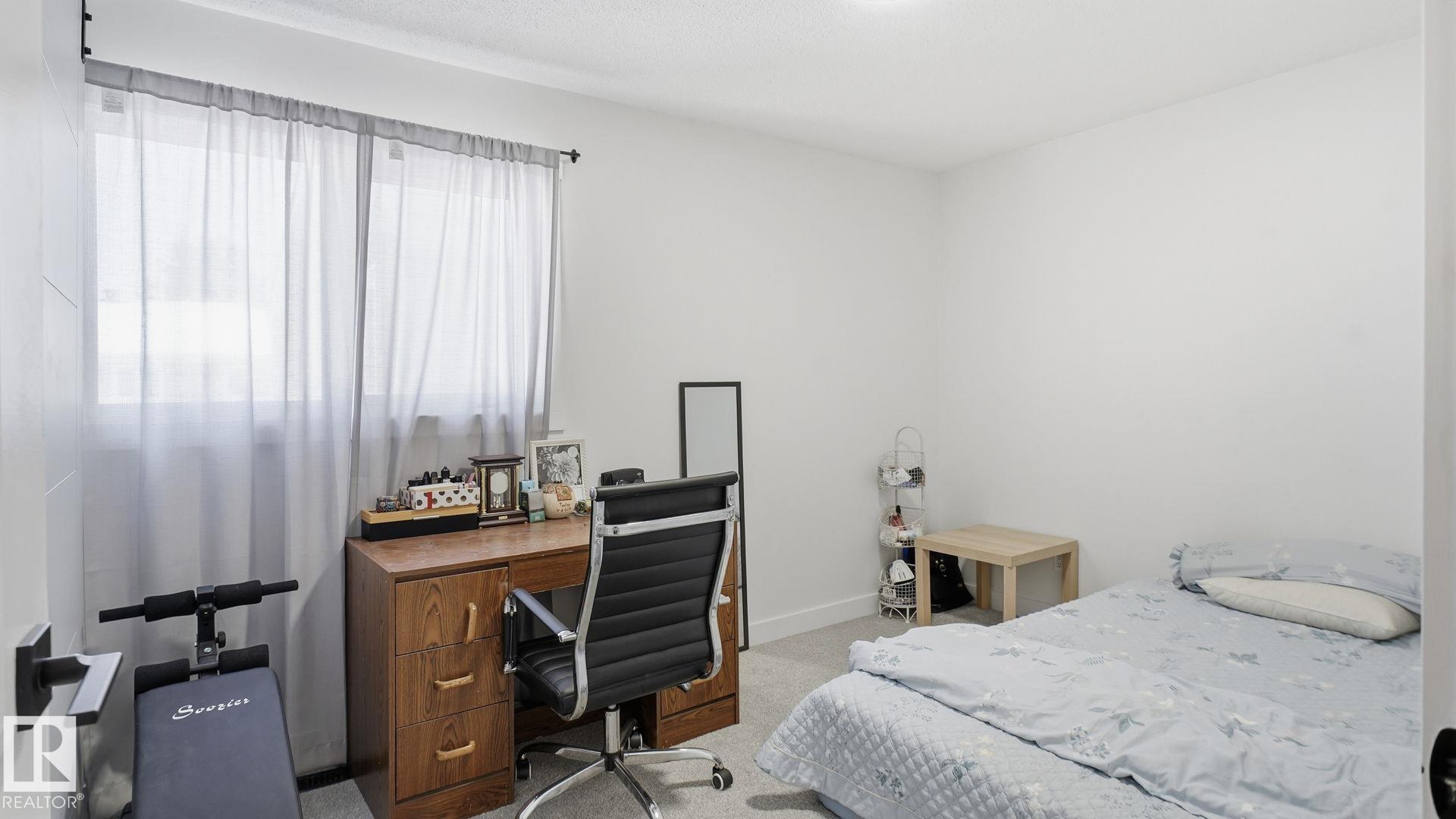 Photo 21 at 20C Callingwood Court NW, Callingwood North, Edmonton