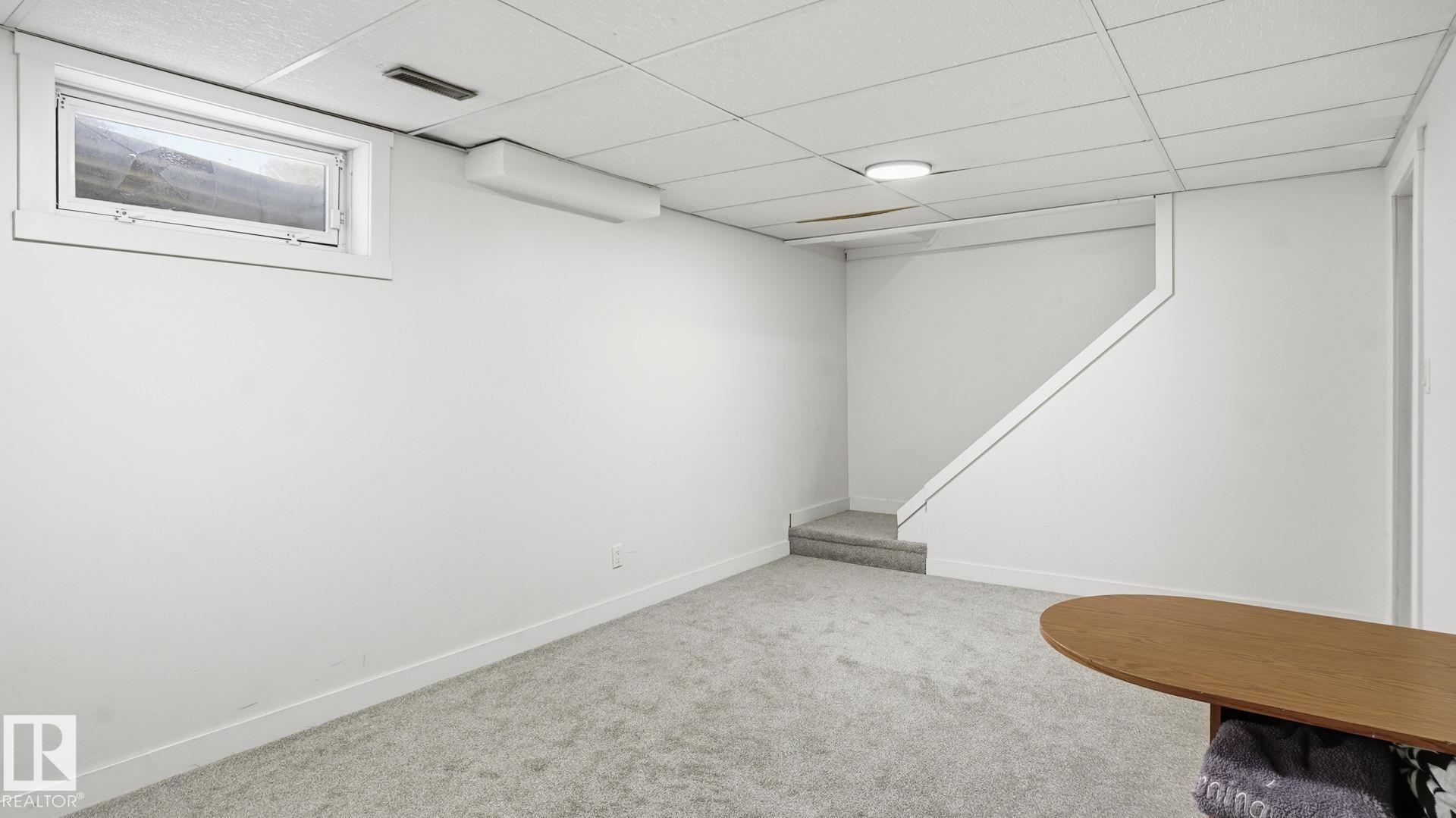 Photo 24 at 20C Callingwood Court NW, Callingwood North, Edmonton