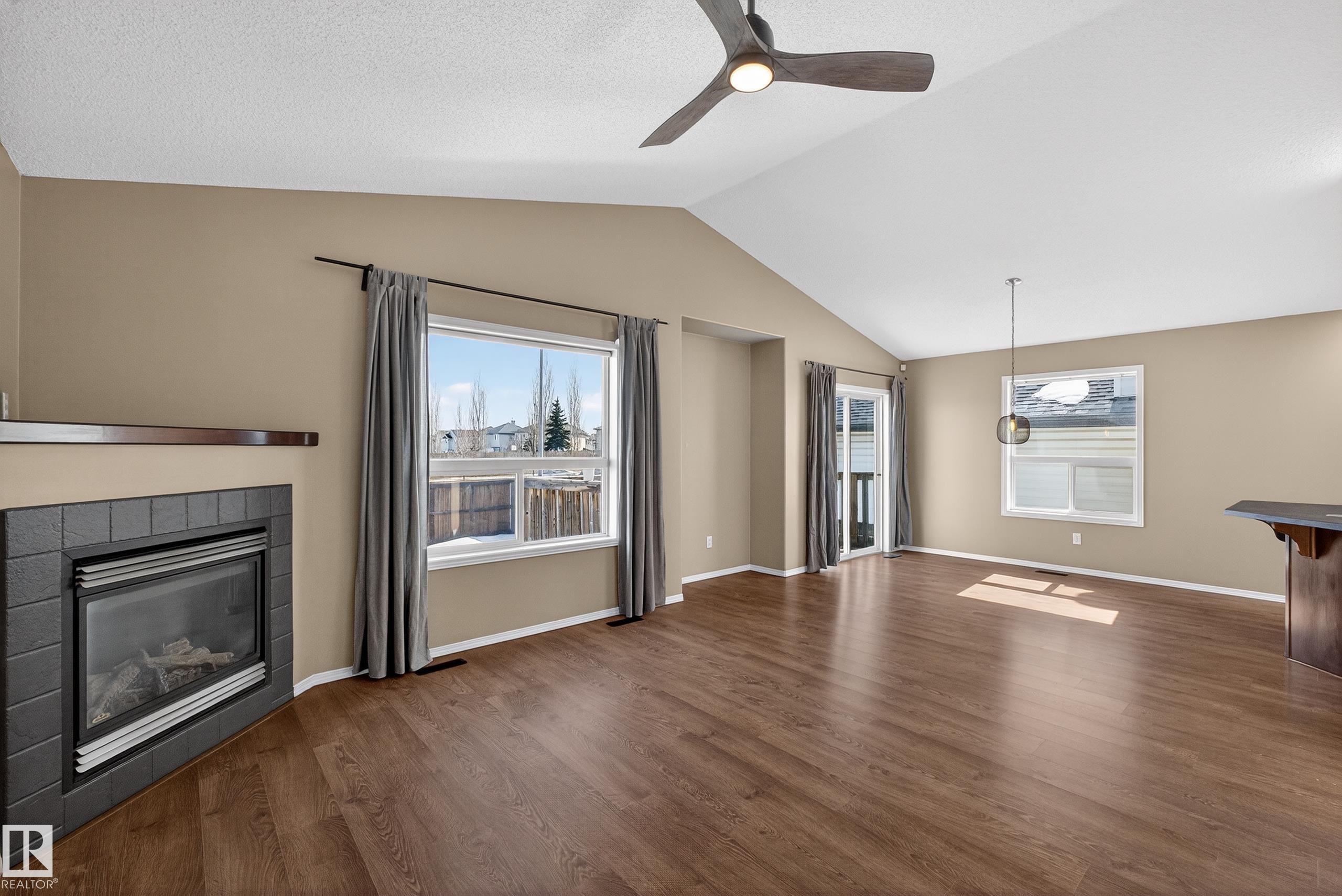 Photo 11 at 3779 18 Street NW, Wild Rose, Edmonton