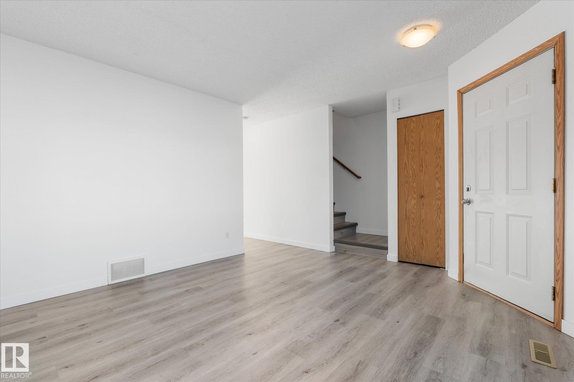 Photo 6 at 805 - 610 King Street, Hilldowns, Spruce Grove