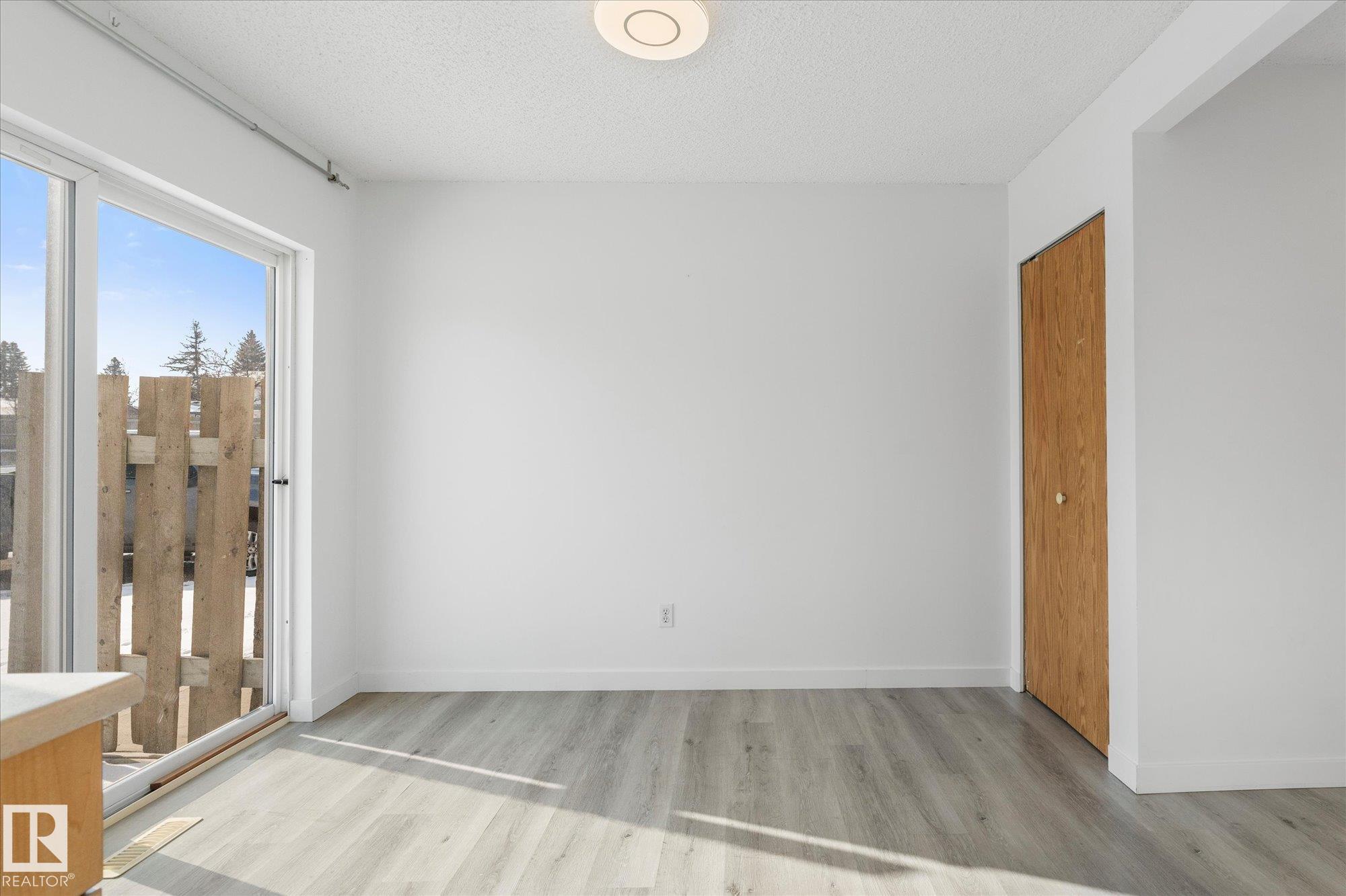 Photo 10 at 805 - 610 King Street, Hilldowns, Spruce Grove