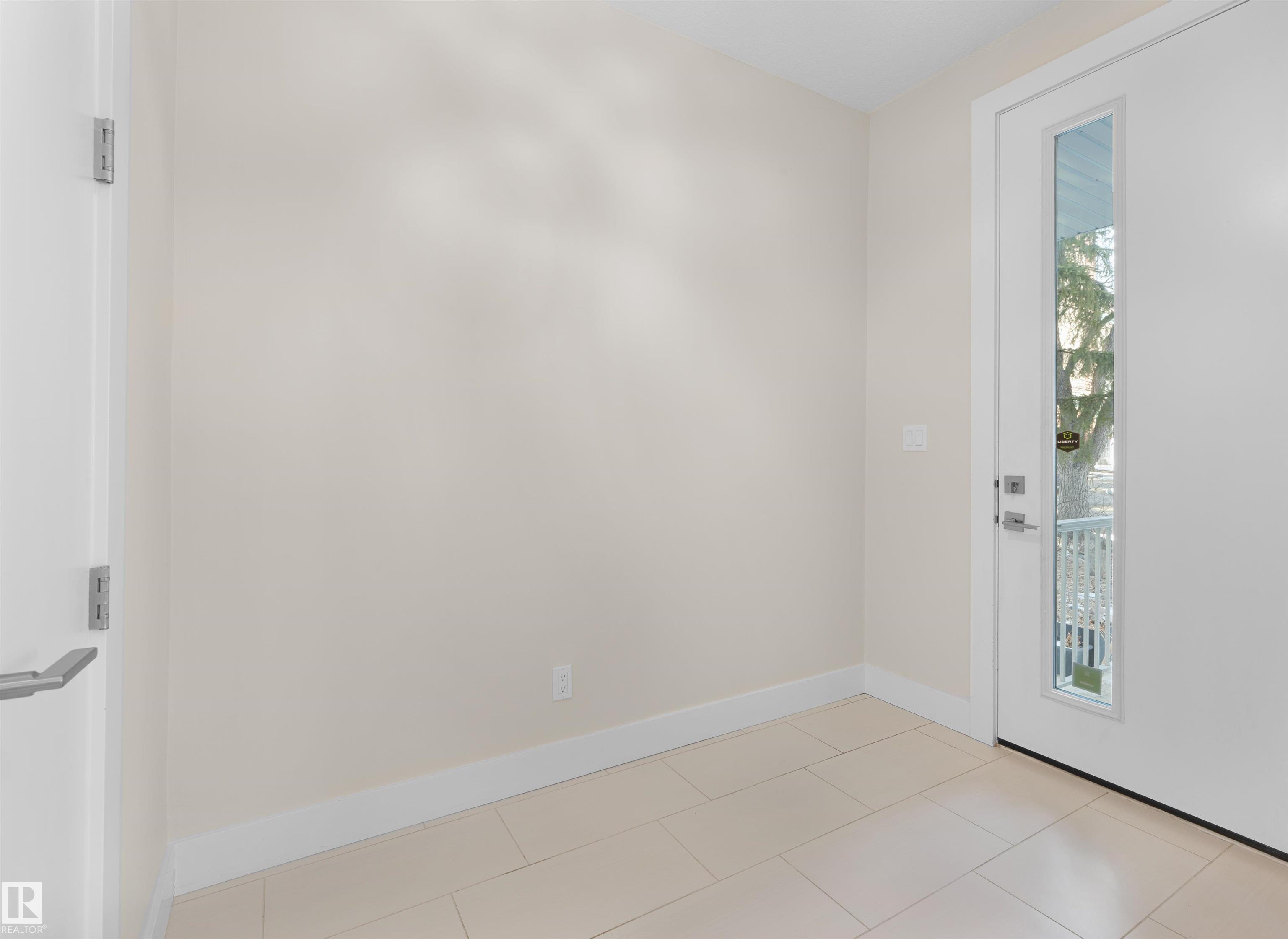 9108 116 Street NW, Windsor Park, Edmonton