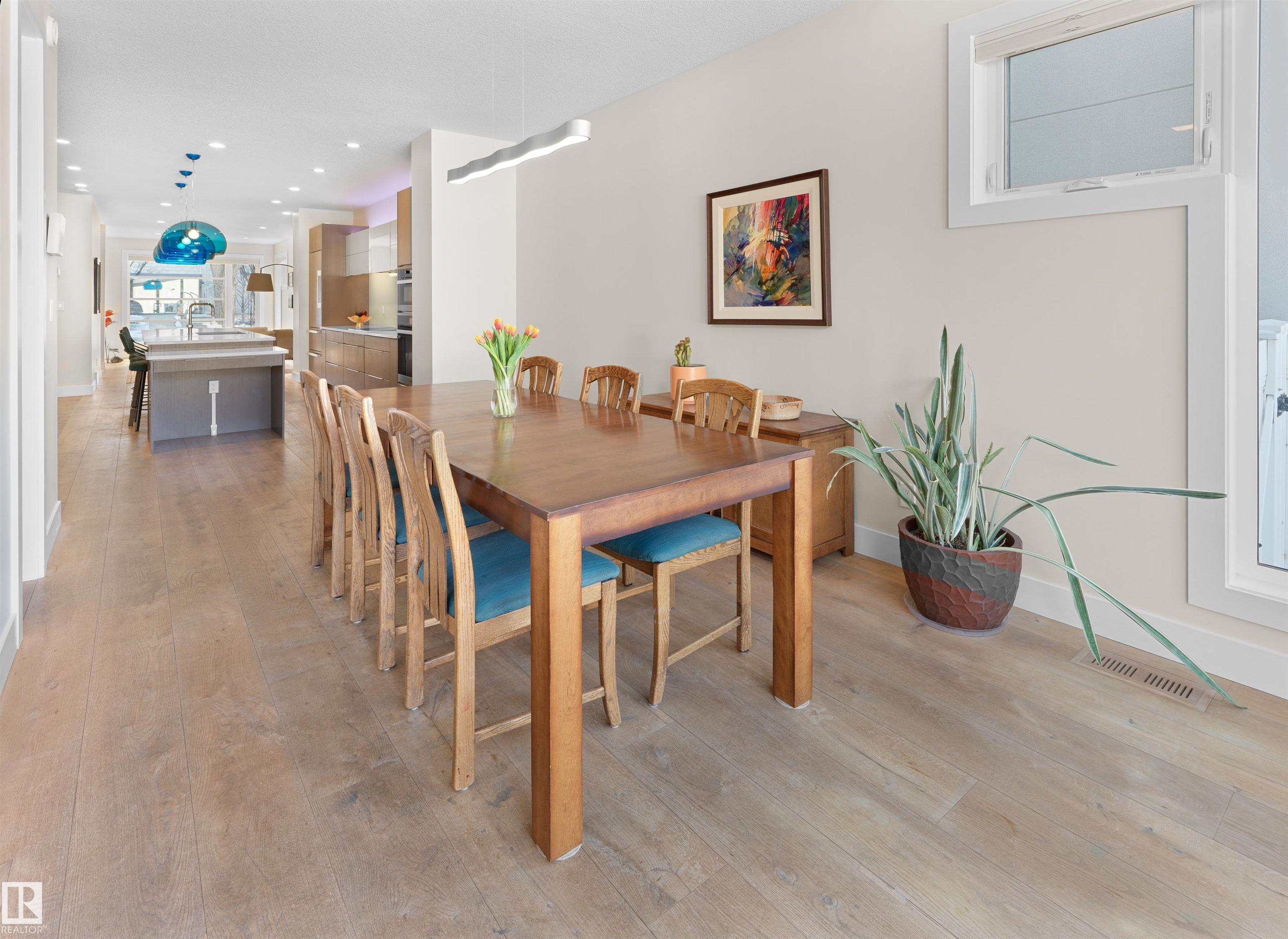 Photo 10 at 9108 116 Street NW, Windsor Park, Edmonton