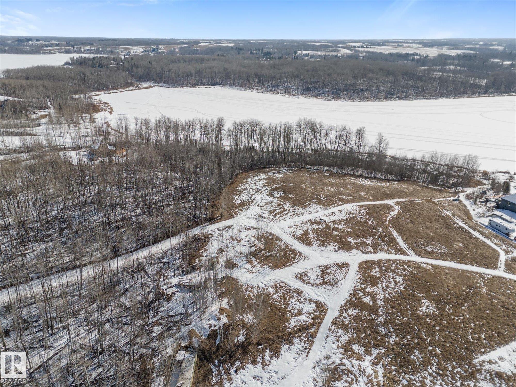 Photo 11 at 5-52111 Rge Road 25, Rainbow Beach Estates, Rural Parkland County