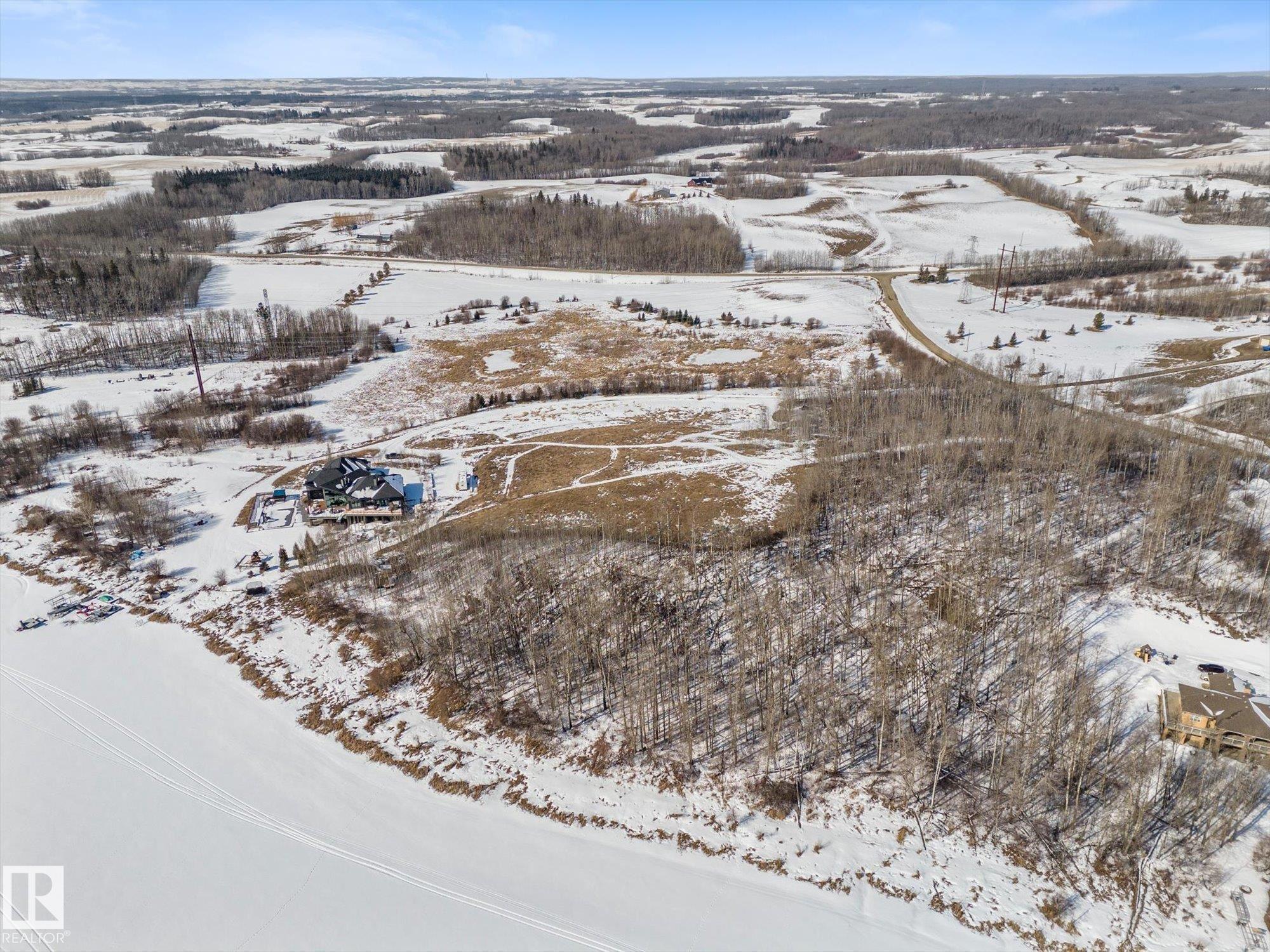 Photo 14 at 5-52111 Rge Road 25, Rainbow Beach Estates, Rural Parkland County