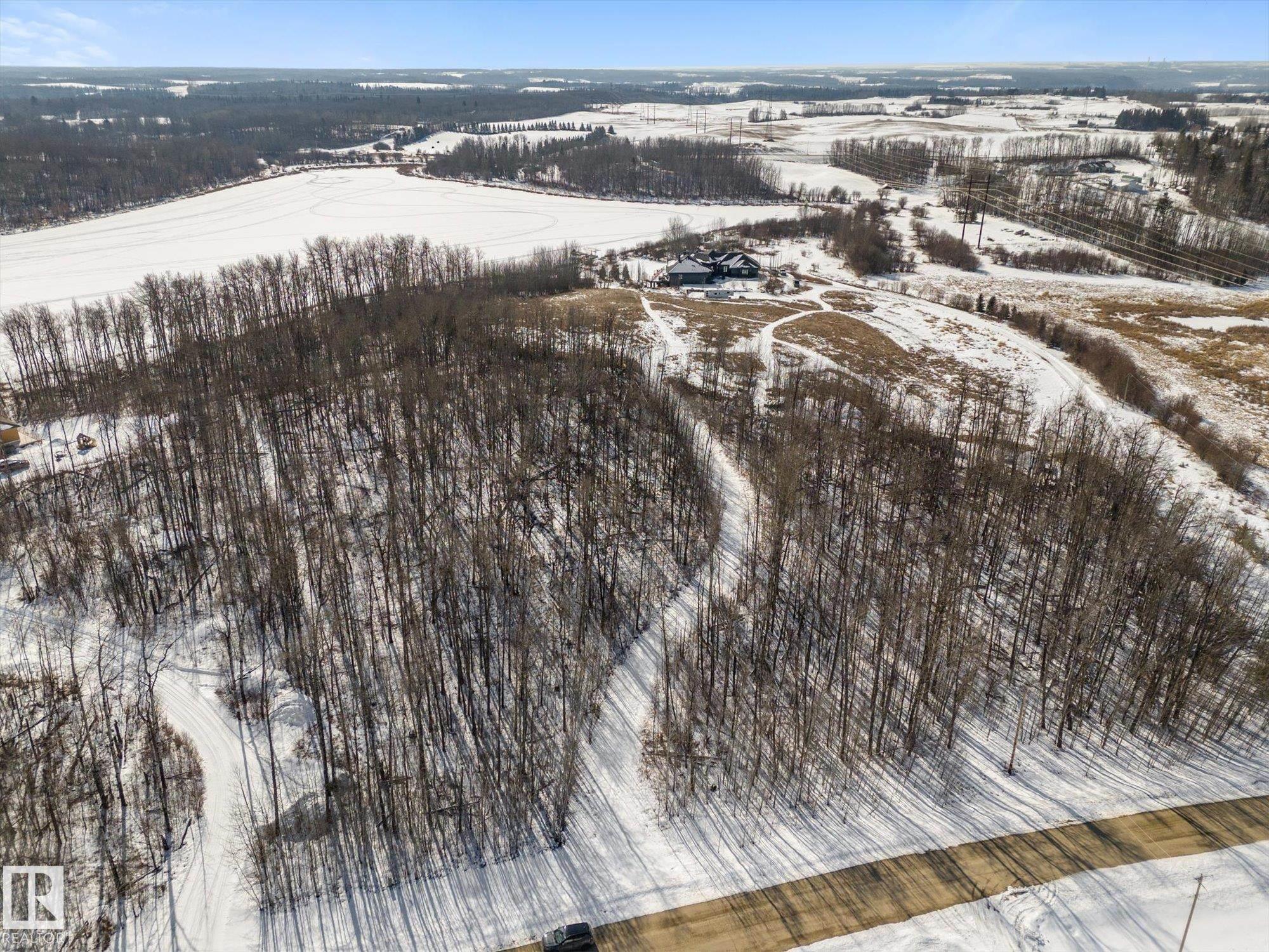 Photo 15 at 5-52111 Rge Road 25, Rainbow Beach Estates, Rural Parkland County