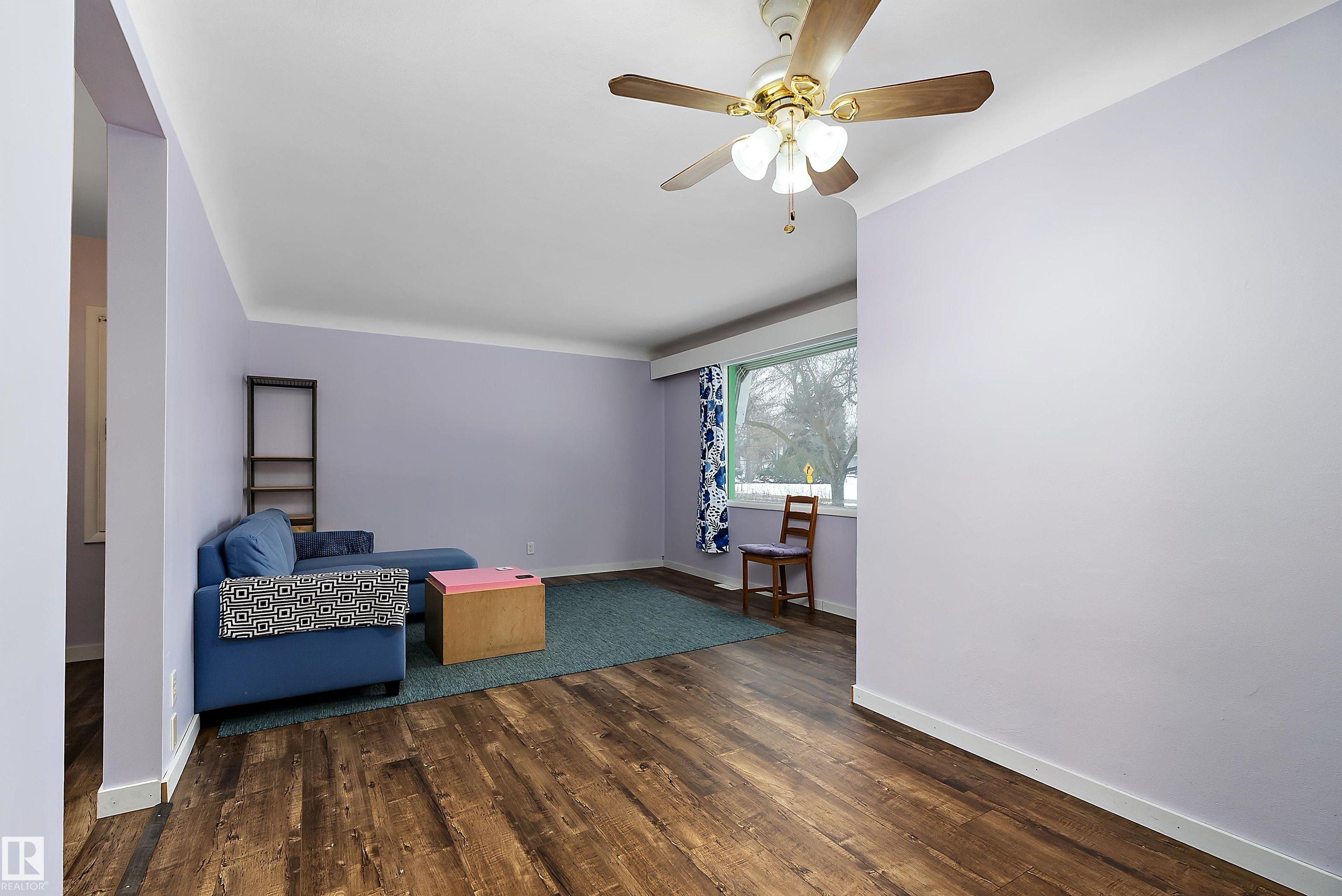 Photo 11 at 7720 85 Avenue NW, Idylwylde, Edmonton