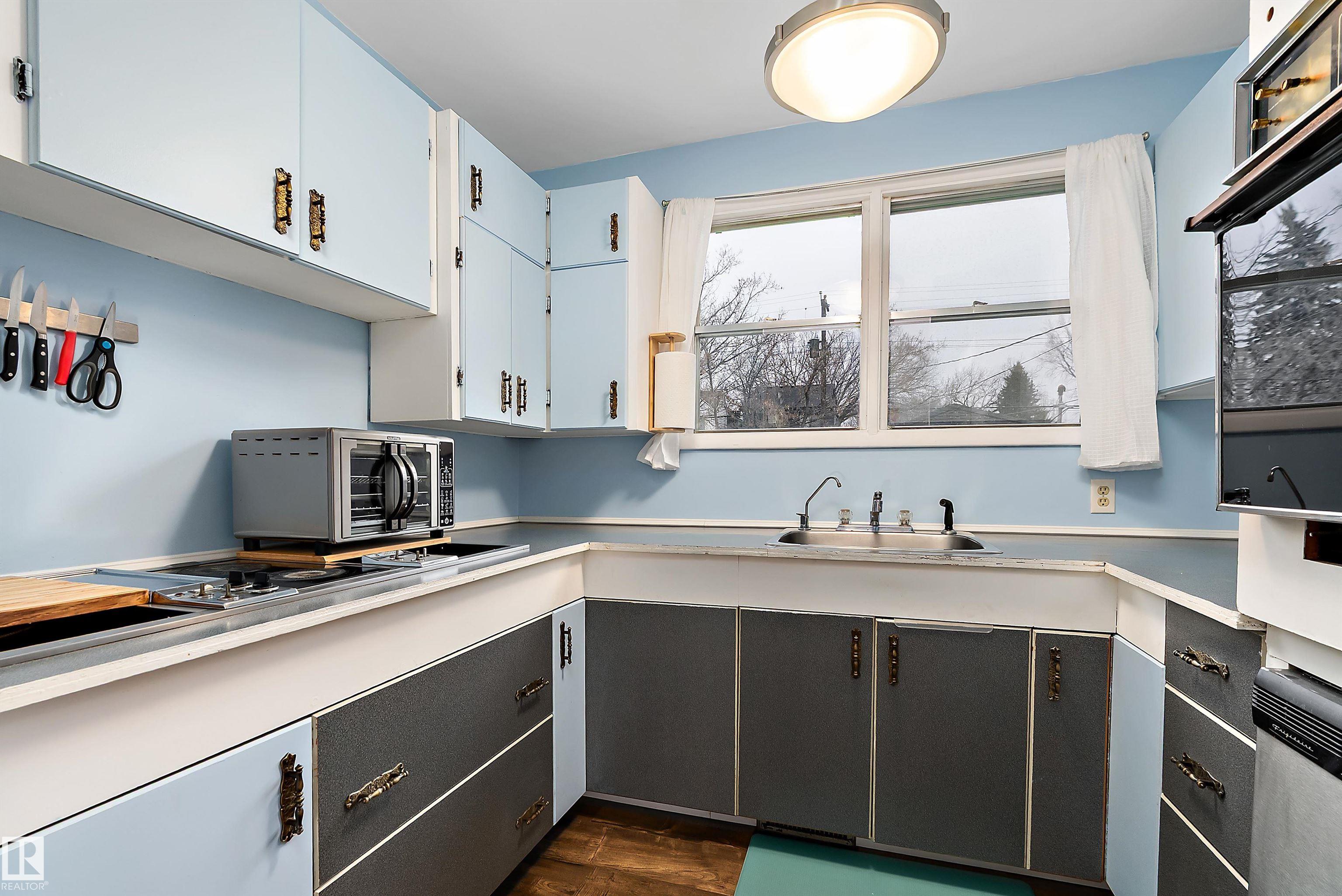 Photo 21 at 7720 85 Avenue NW, Idylwylde, Edmonton