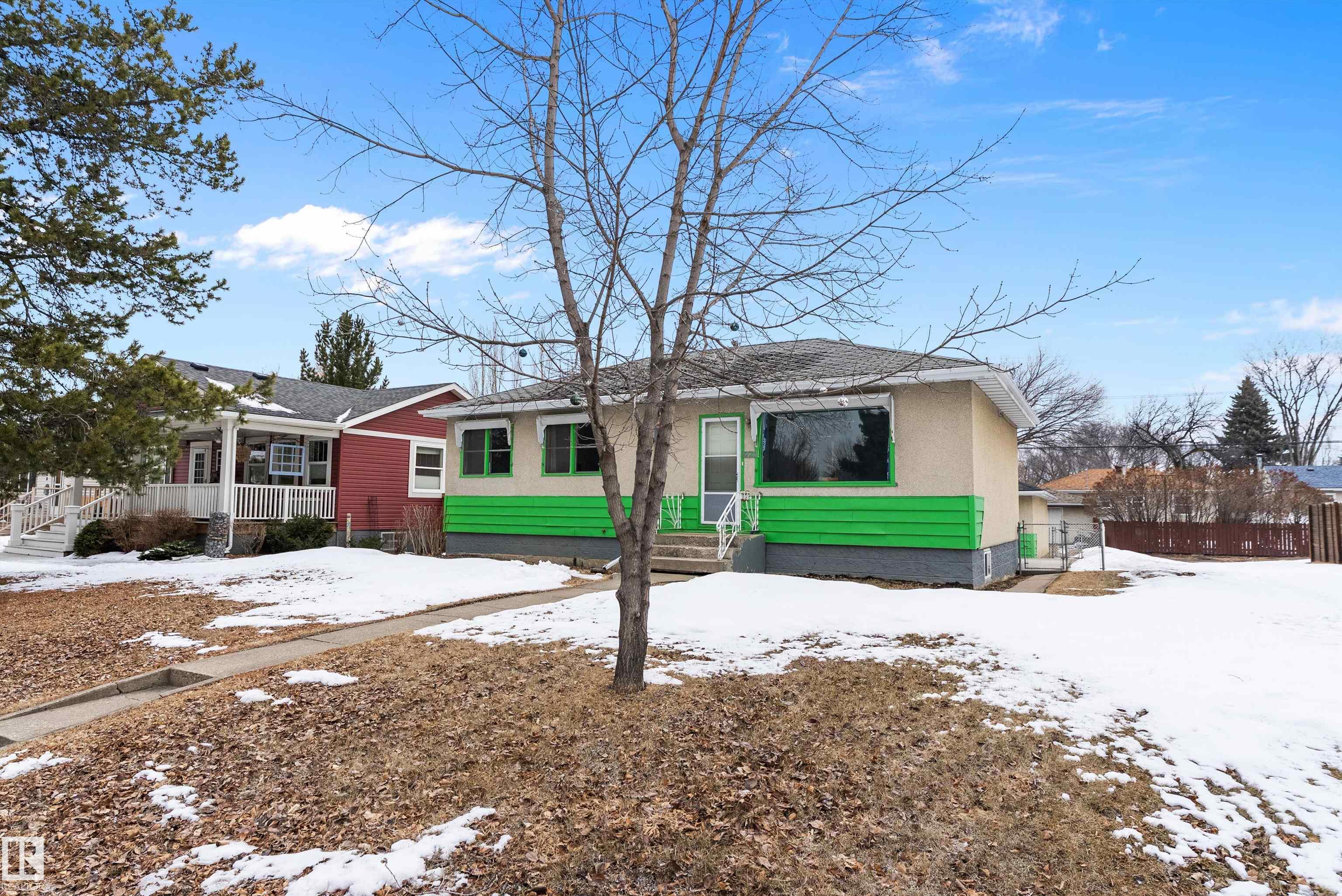 7720 85 Avenue NW, Idylwylde, Edmonton