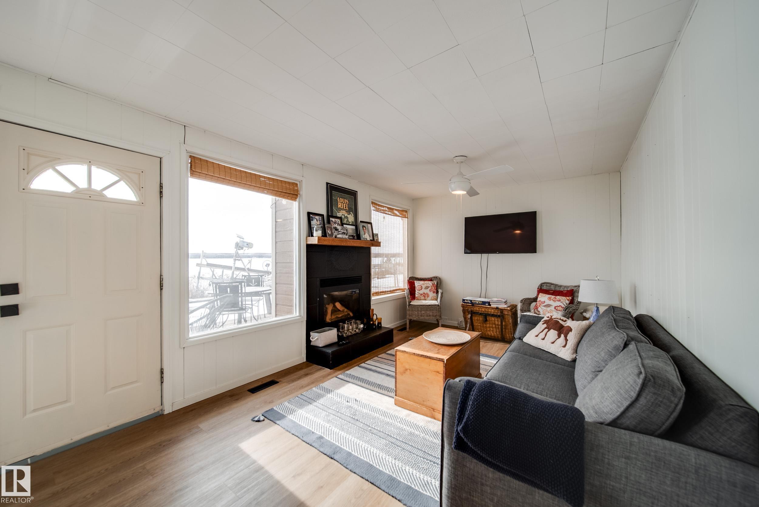 Photo 6 at 595 1 Avenue N, Seba Beach, Rural Parkland County